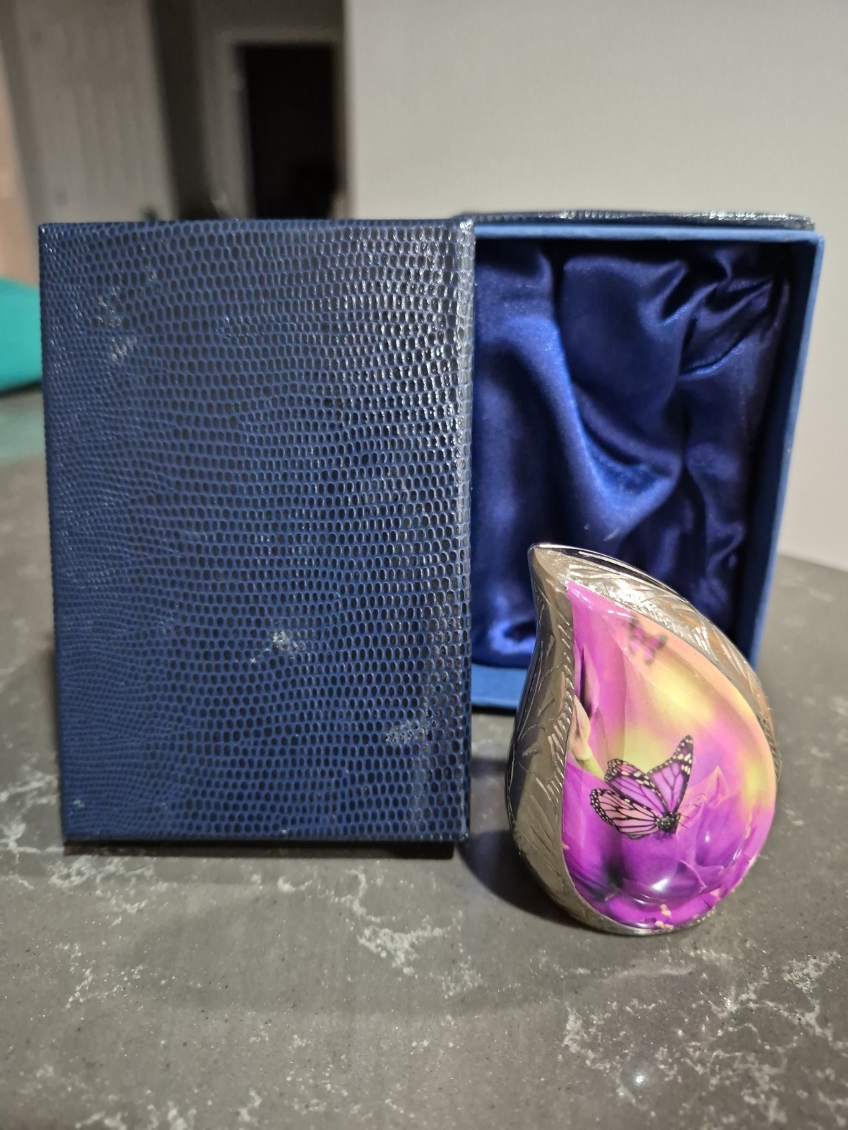Purple Butterfly Cremation Urn for Ashes, Small Teardrop Purple Butterfly Cremation Urn for Ashes, Small Teardrop