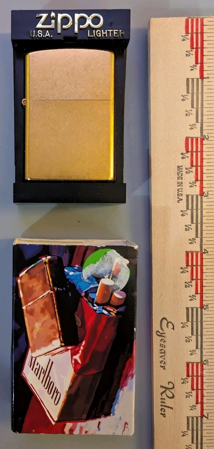 🔥 Vintage 2003 Zippo High Polish Brass Lighter - NOS Unfired w/ Marlboro Sleeve