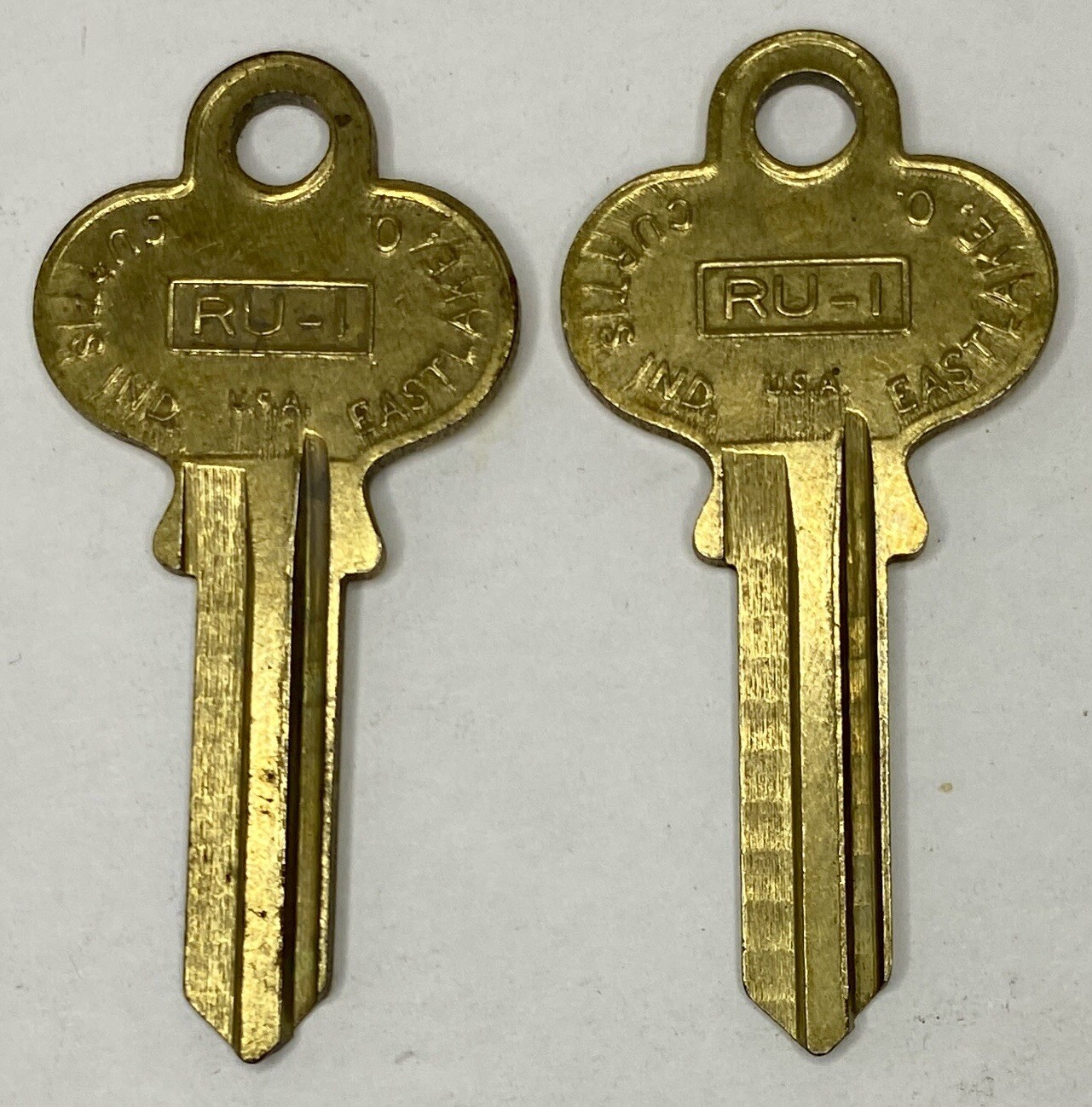Original NOS Curtis Industries Authentic Key Blanks RU-1 Set of 2 - USA Made Original NOS Curtis Industries Authentic Key Blanks RU-1 Set of 2 - USA Made