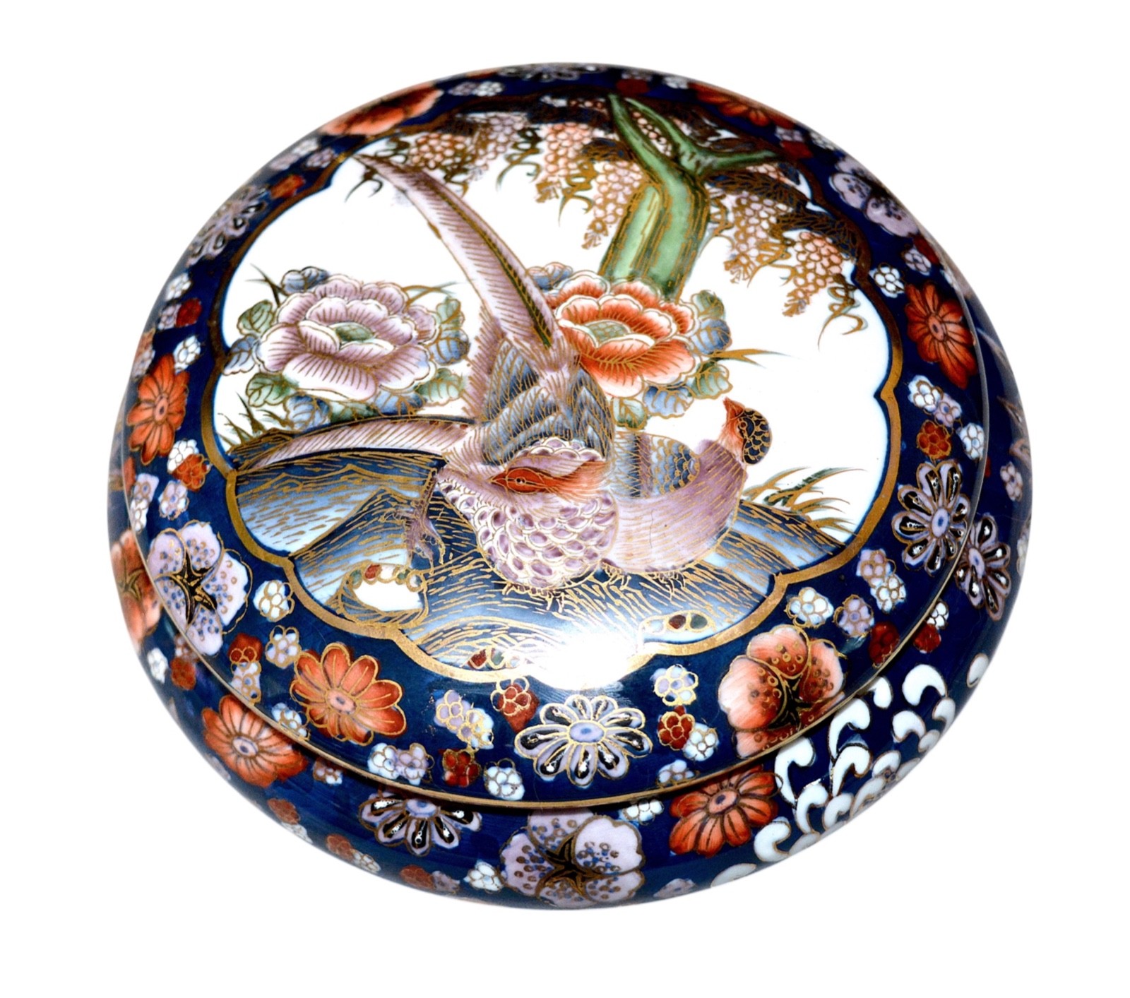 VTG Centerpiece Bowl Gold Gilt Hand Painted Porcelain Box By H.F.P. Macau 7\ VTG Centerpiece Bowl Gold Gilt Hand Painted Porcelain Box By H.F.P. Macau 7\