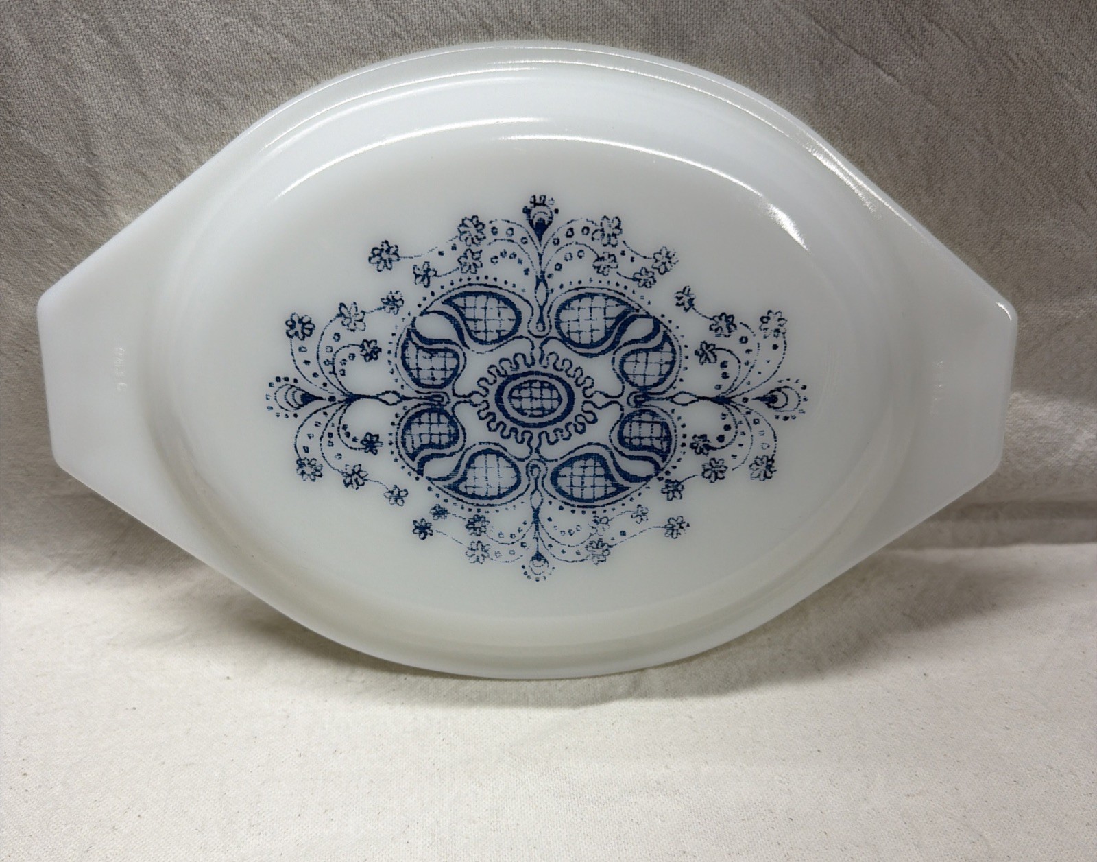 Vintage Pyrex Blue Doily 943C 30 Oval Casserole Lid Only Milk Glass Vintage Pyrex Blue Doily 943C 30 Oval Casserole Lid Only Milk Glass