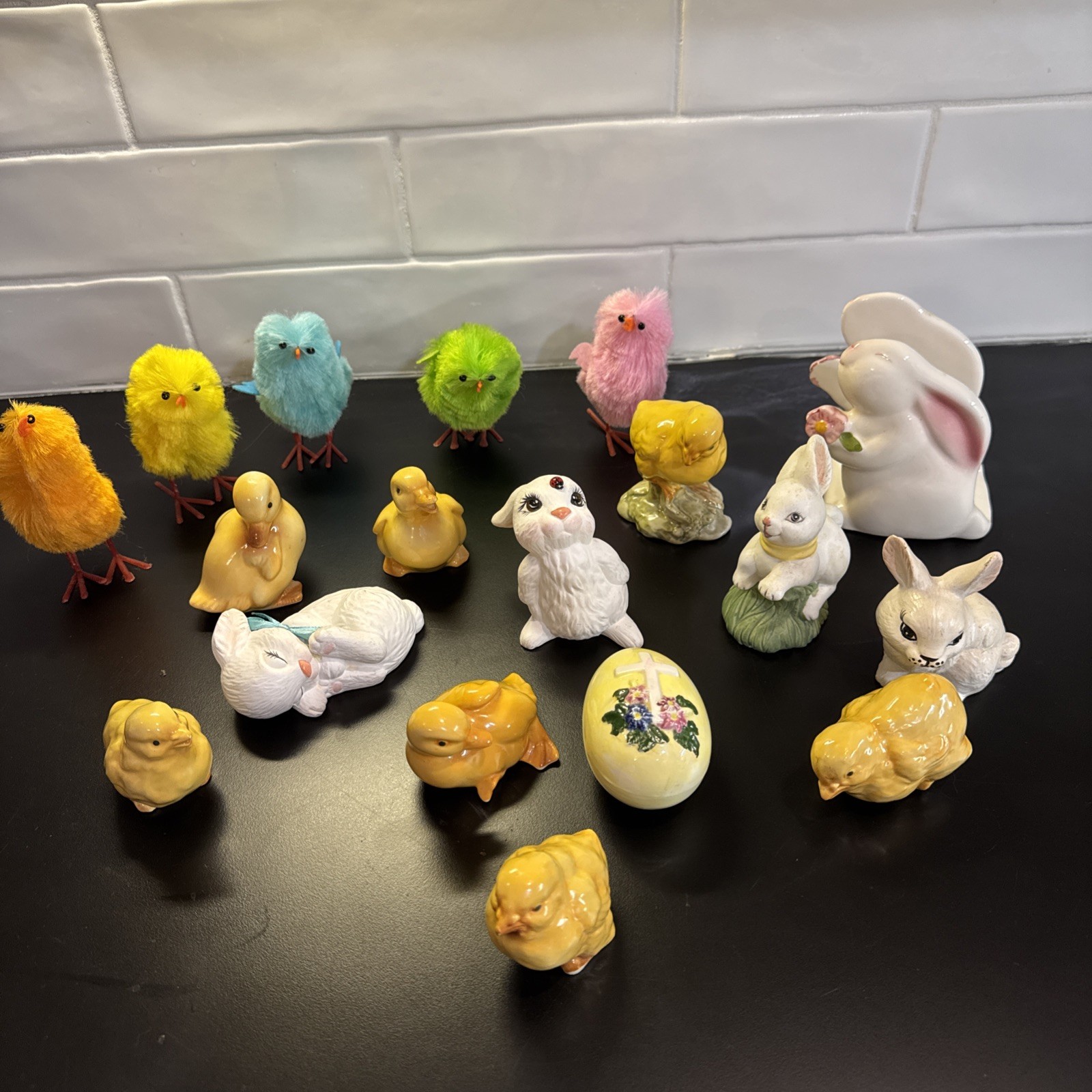 Vintage Easter Lot Of 18 Ceramic Chenille Bunnies Chicks Ducks & Egg Vintage Easter Lot Of 18 Ceramic Chenille Bunnies Chicks Ducks & Egg