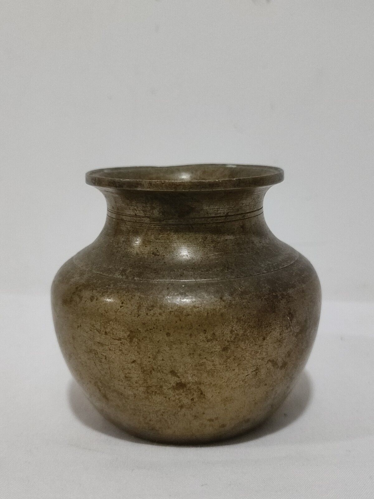 Rare Antique Water Pot Round Shape Brass Vessel Collectible Kitchenware Ceylon 