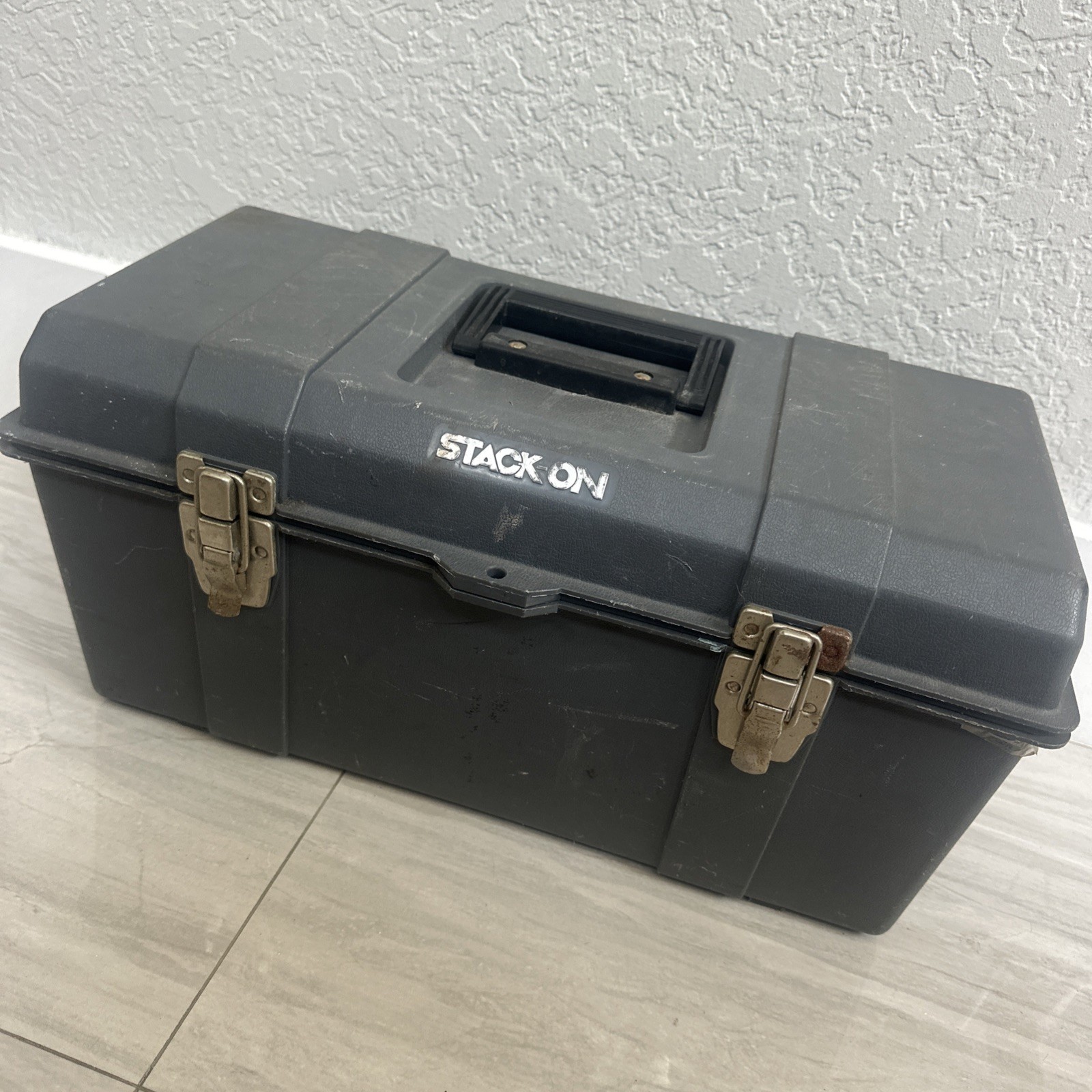 Vintage Stack On  Lockable Tool Box Chest W/ Tray 19x9x9.5” Gray Made In USA