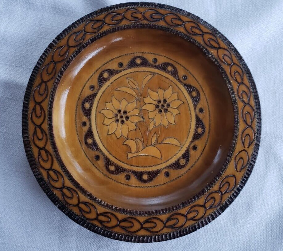 Spoldzielnia Rzemieslnicza Hand Carved Wooden Floral Plate -9.5