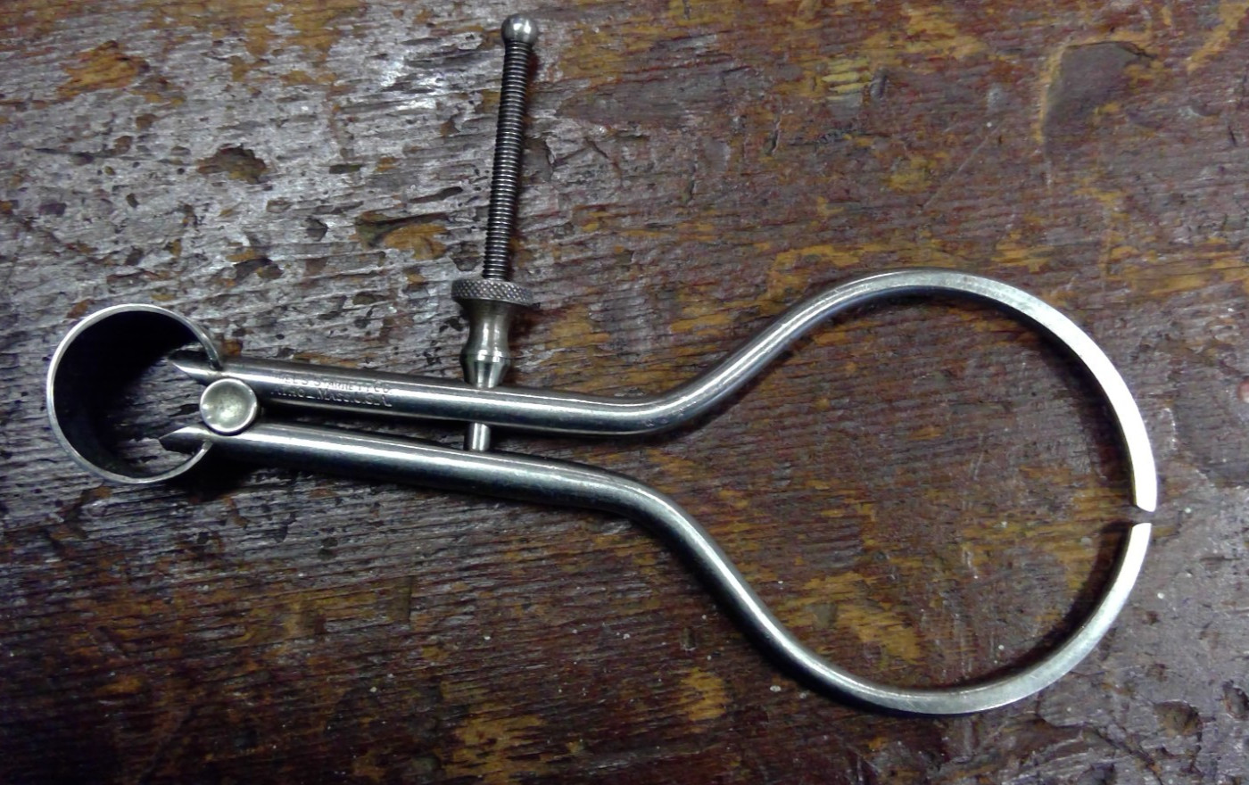 Vintage L. S. Starrett 6” Flat-Leg Spring Outside  Caliper, Made in USA
