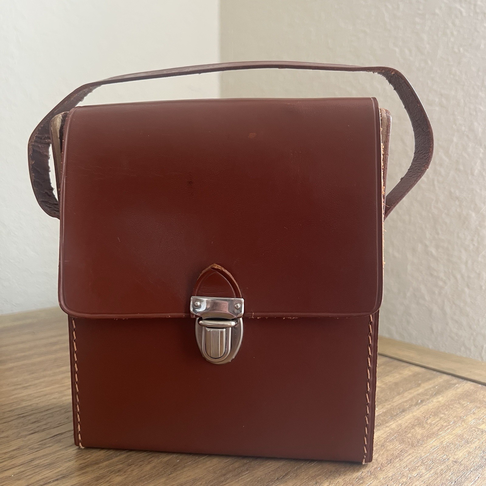 Vintage Enger Kress Leather Travel Bar Set MCM Mad Men Era Bourbon & Scotch Vintage Enger Kress Leather Travel Bar Set MCM Mad Men Era Bourbon & Scotch
