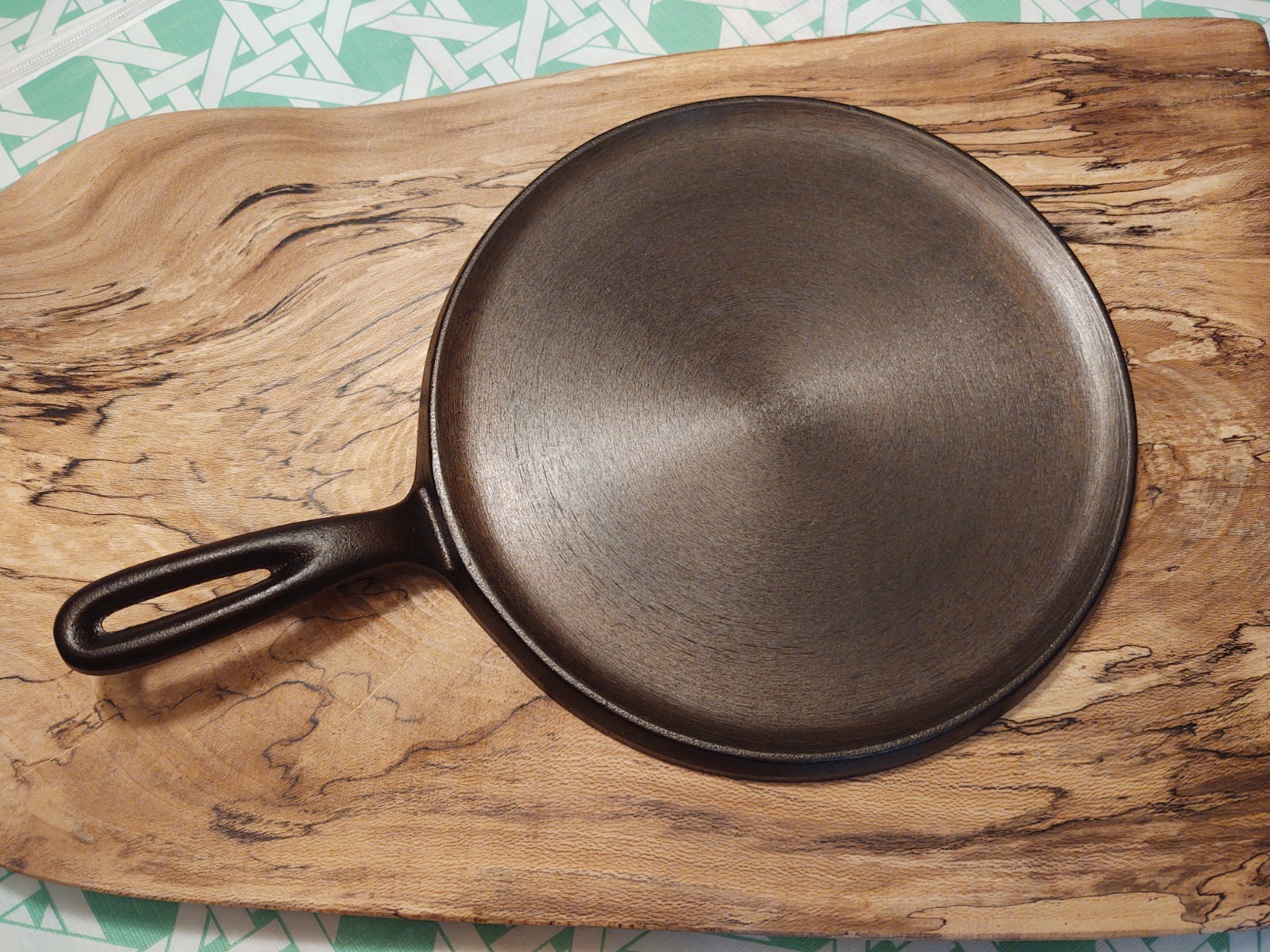 Restored Cast Iron 8 Lodge Griddle Fantastic Swirl Marks Nice Excellent