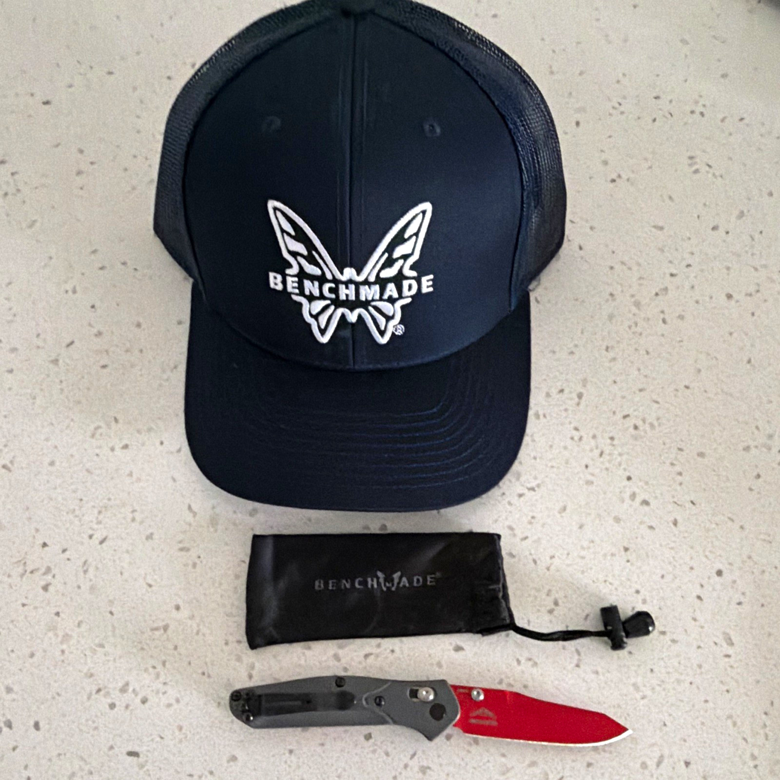 Limited Edition Benchmade Mini Osborne Gray/Red knife G-10 945RD-2401