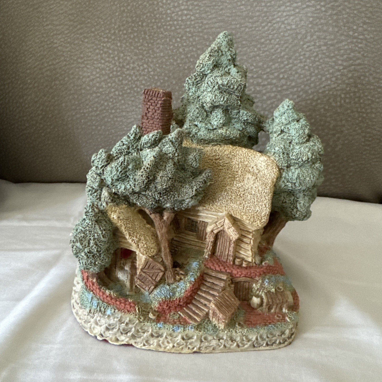 David Winter Humble Home Cottage 1988 Vintage Hand Made