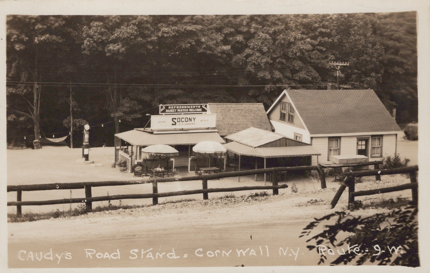 Caudy\'s Road Stand Cornwall New York Route 9W Socony 1930s - RPPC Photo Postcard