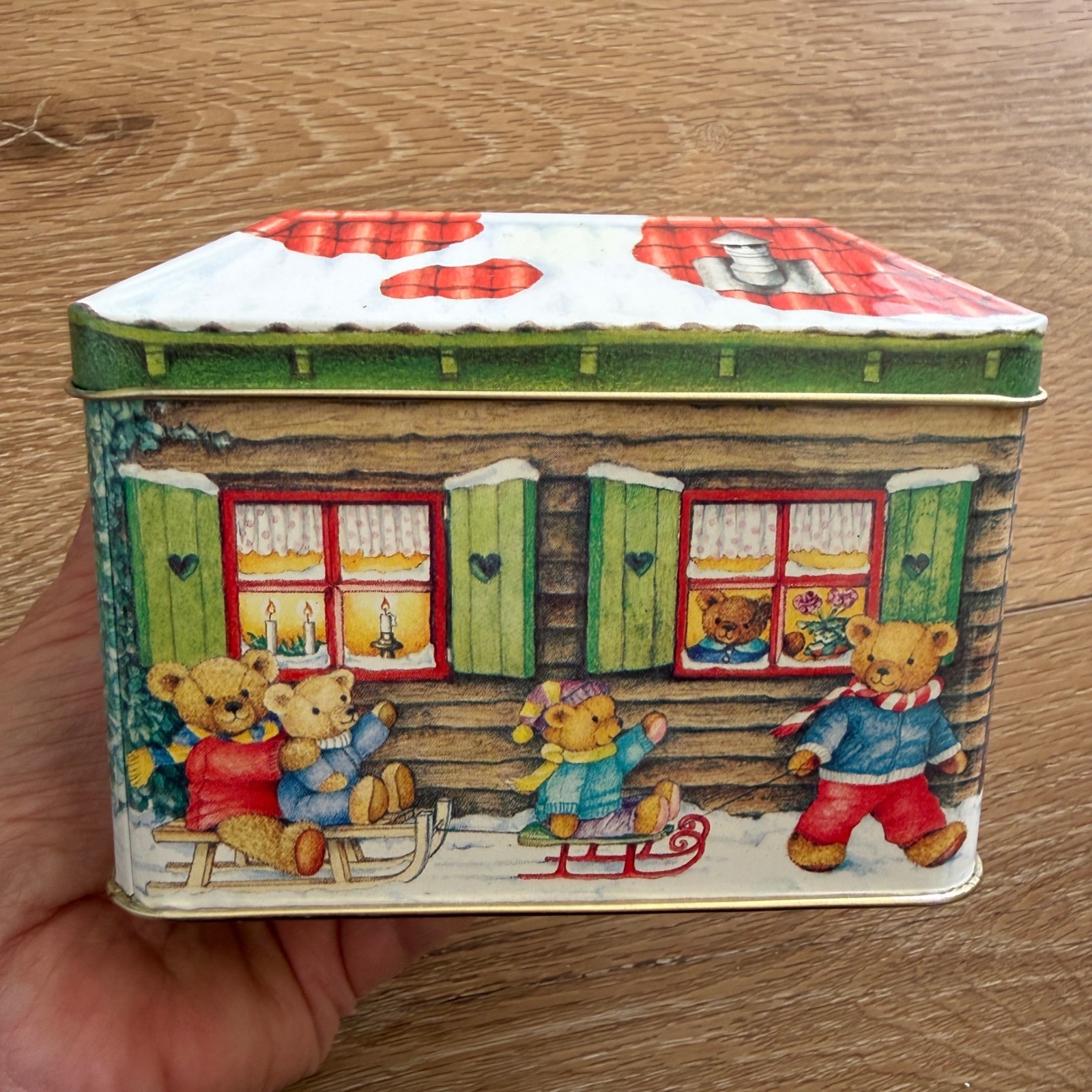 Vintage Ilona Hertzberger Christmas Teddy Bear Log Cabin Tin Made in England Vintage Ilona Hertzberger Christmas Teddy Bear Log Cabin Tin Made in England