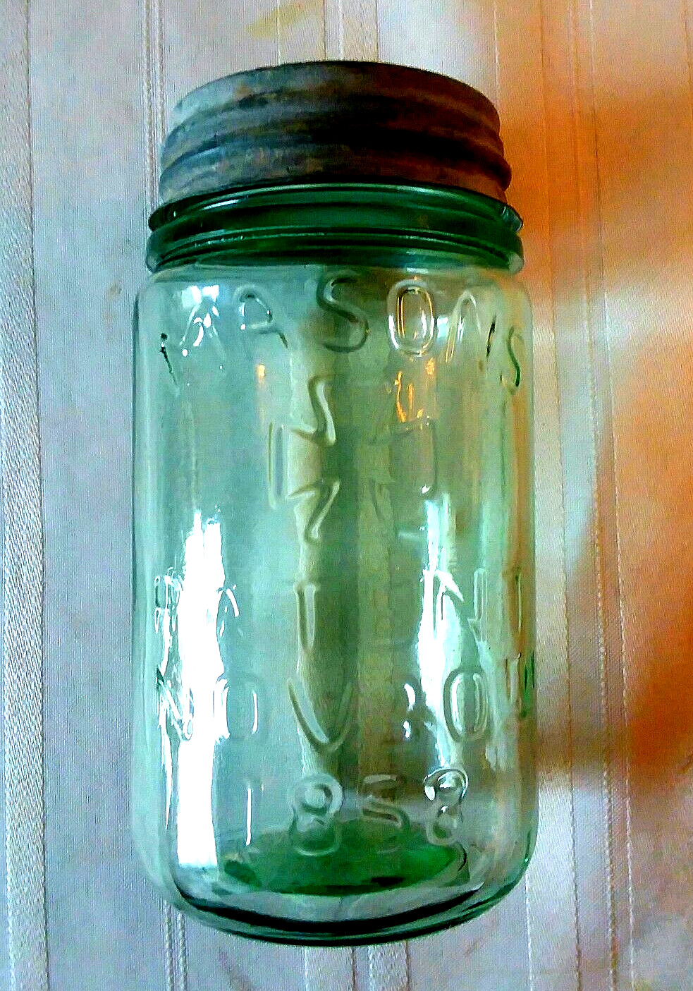 MASONS 1858 PINT Mason Jar ~ ZINC LID - Antique Reproduction - APPLE GREEN Glass