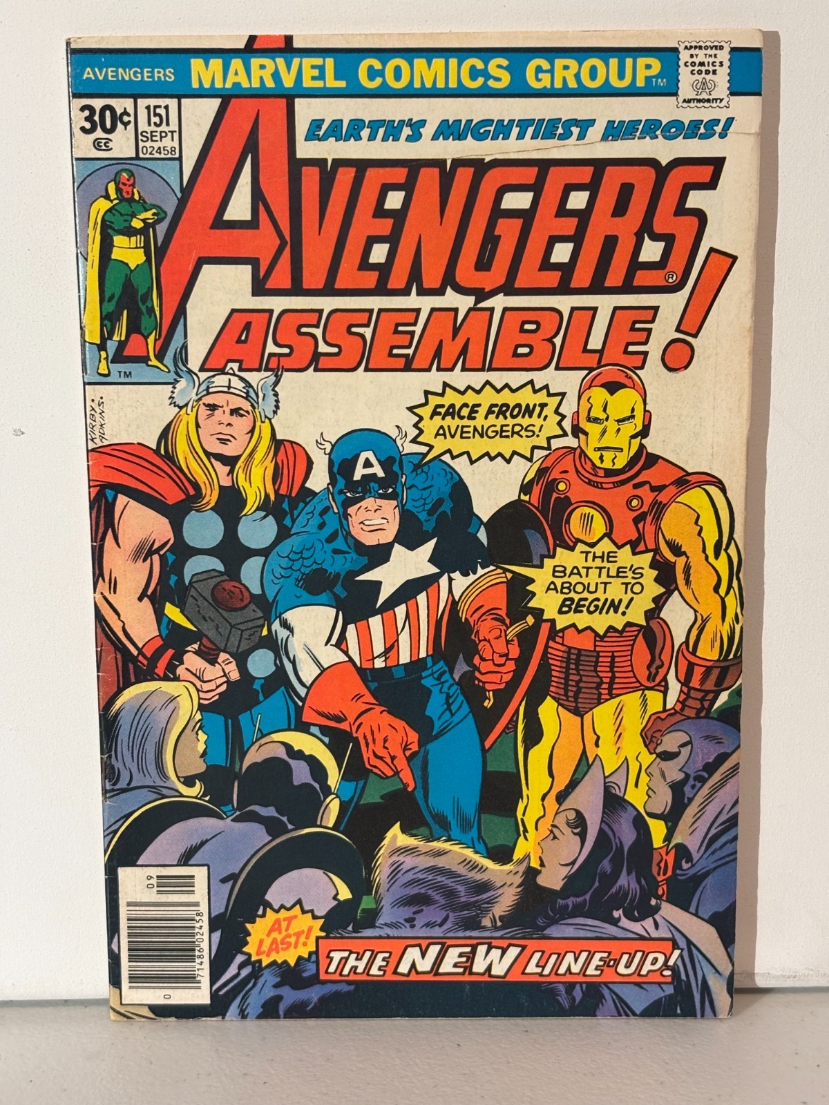 AVENGERS 151 - 1976 - Englehart Conway Shooter - George Perez - Jack Kirby - VF