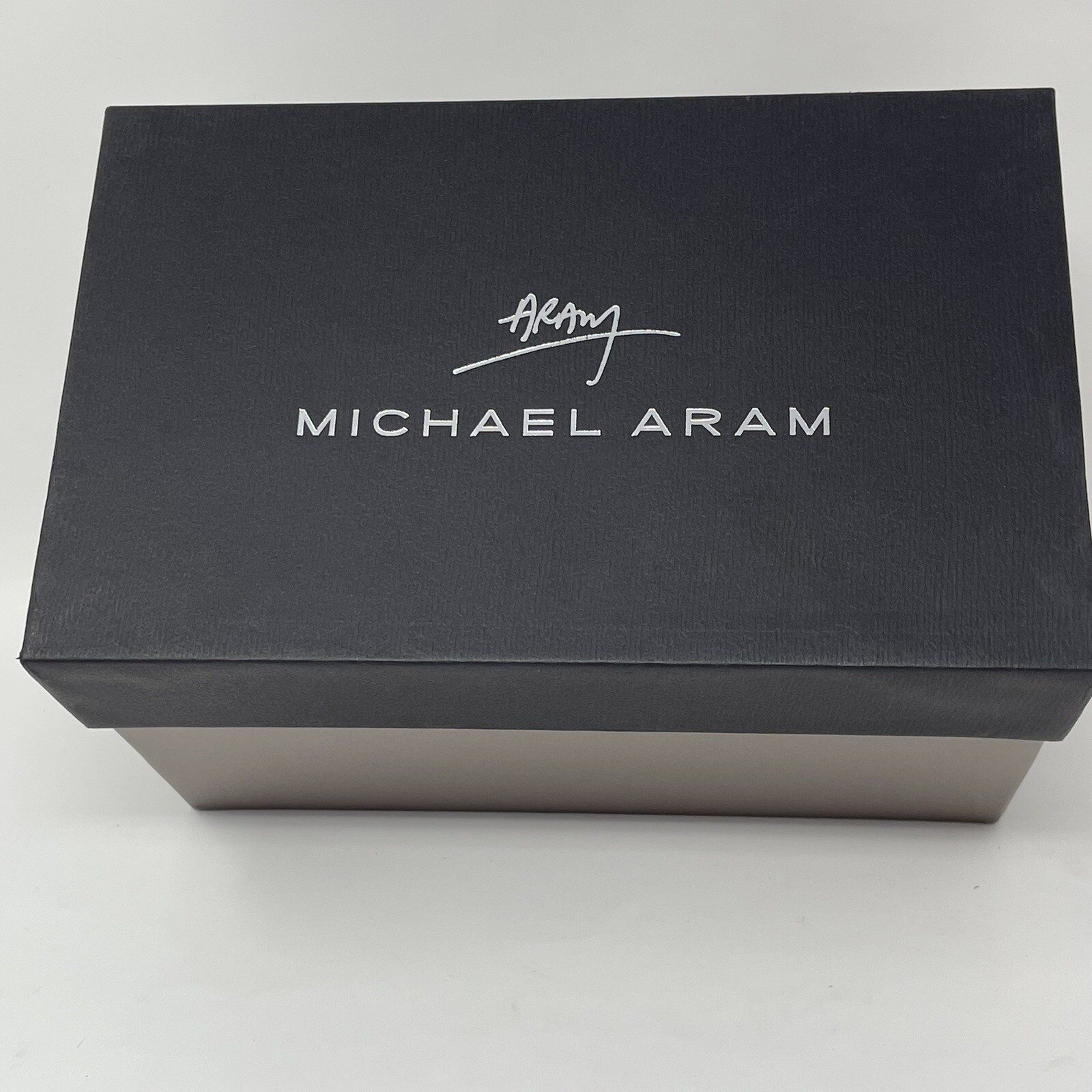 Michael Aram EMPTY BOX for REPLACEMENT / GIFT - 123238 Calla Lily Soap Dispenser