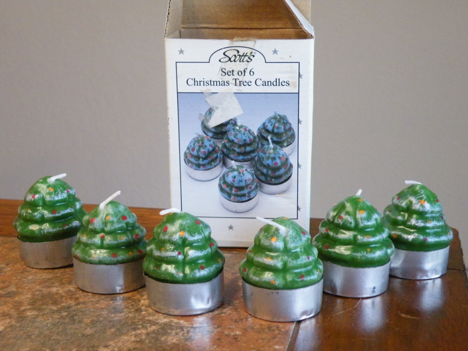 NEW Vintage CHRISTMAS TREE Tea Light WAX 2\
