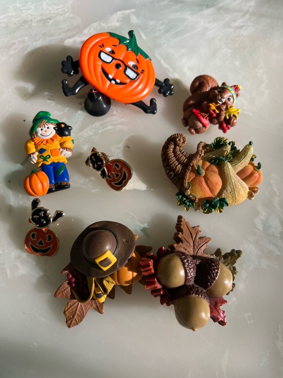 8 Vintage Hallmark & More Fall Halloween Pins Squirrel Scarecrow Pilgrim Pumpkin 8 Vintage Hallmark & More Fall Halloween Pins Squirrel Scarecrow Pilgrim Pumpkin
