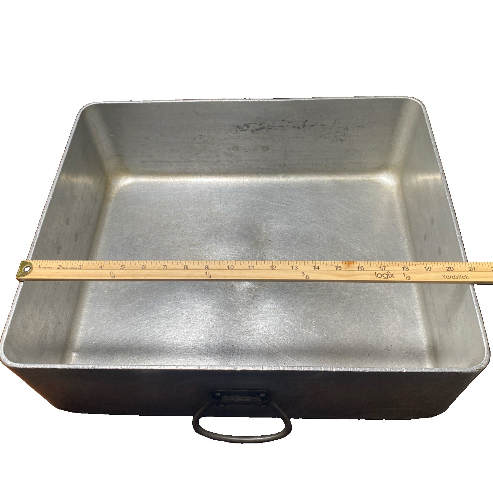 Vtg Wear Ever Aluminum Roasting Pan. No Lid Vtg Wear Ever Aluminum Roasting Pan. No Lid