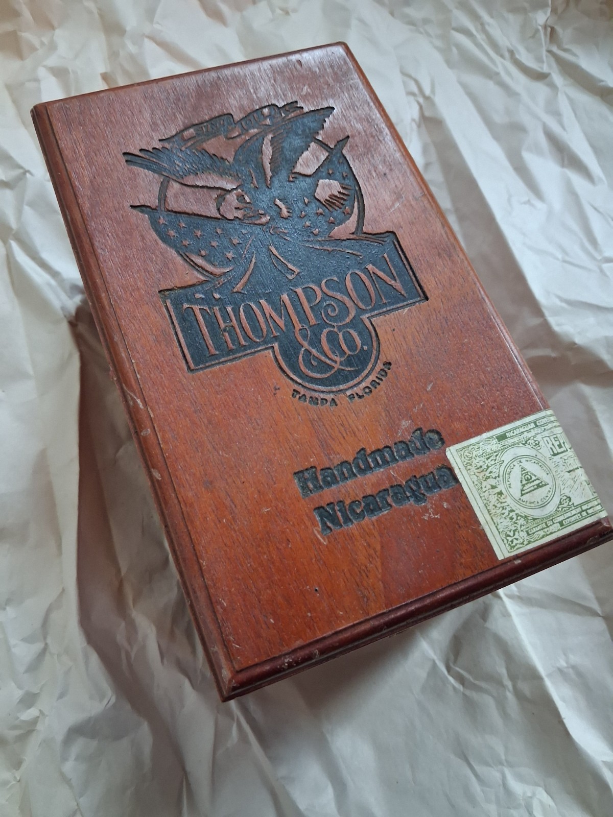 Vintage Thompson & Co Cigar Box Churchill 25 Cigars Storage Treasure Box