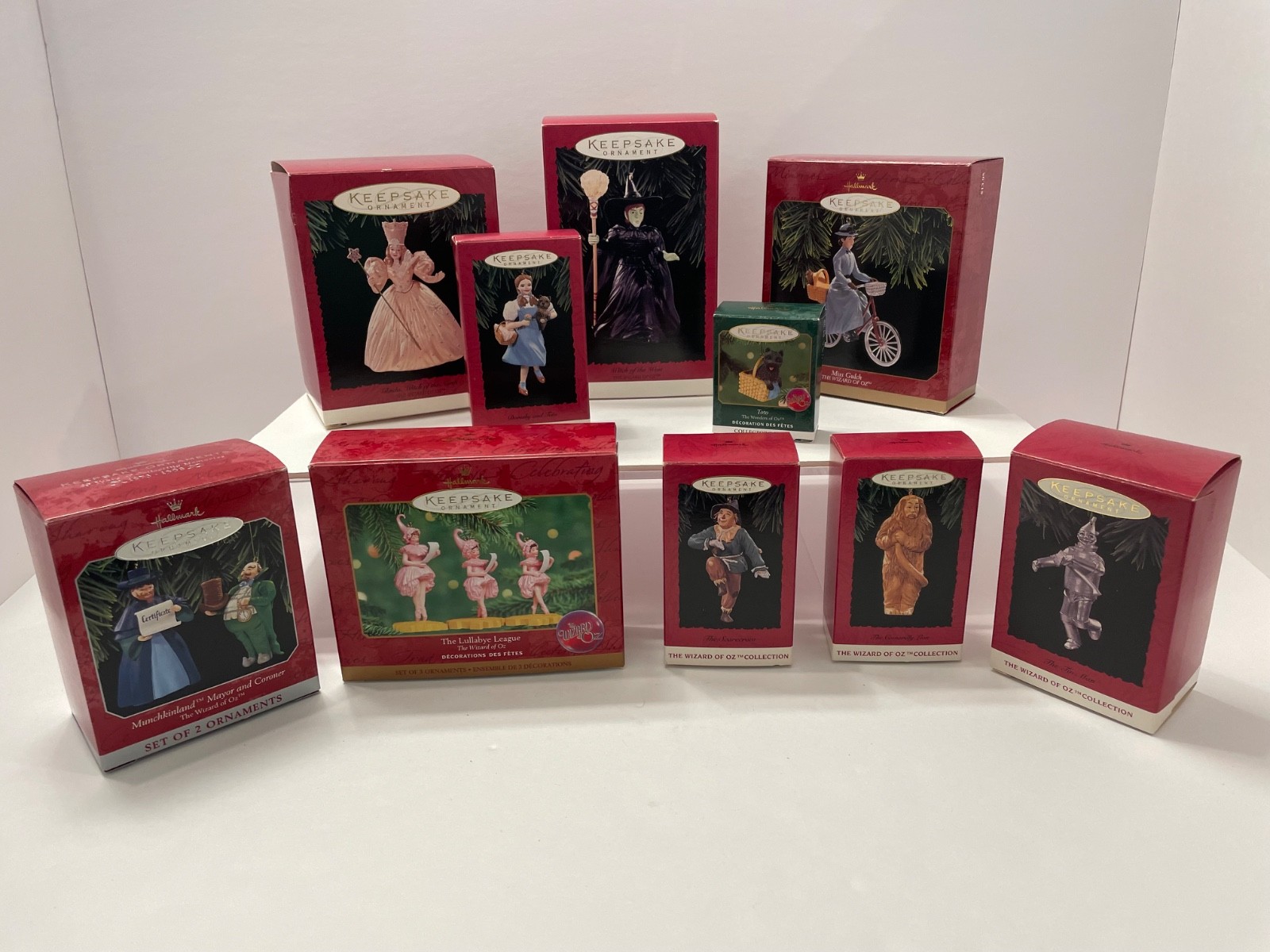 Vintage 1990s Hallmark Wizard of Oz Keepsake Ornament Lot of 10 w/ Boxes 