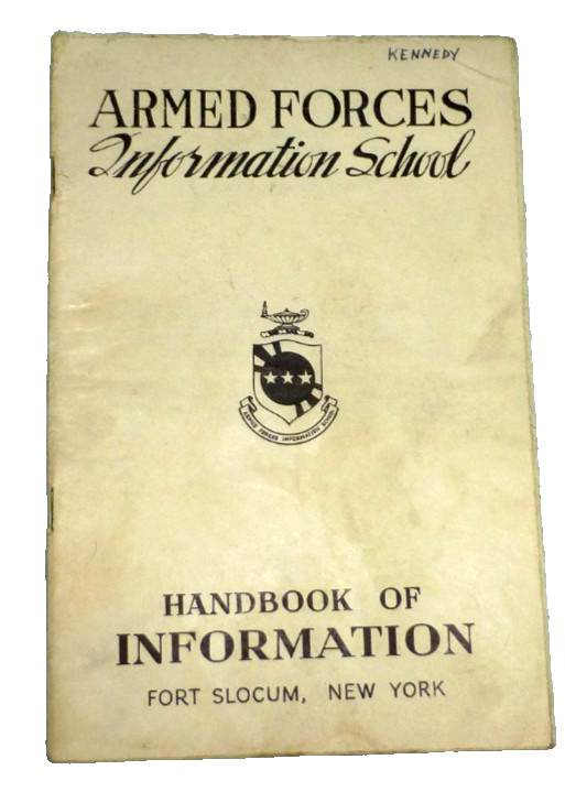 VINTAGE BOOKLET ARMED FORCES INFORMATION SCHOOL FORT SLOCUM NEW YORK NY 1952 VINTAGE BOOKLET ARMED FORCES INFORMATION SCHOOL FORT SLOCUM NEW YORK NY 1952