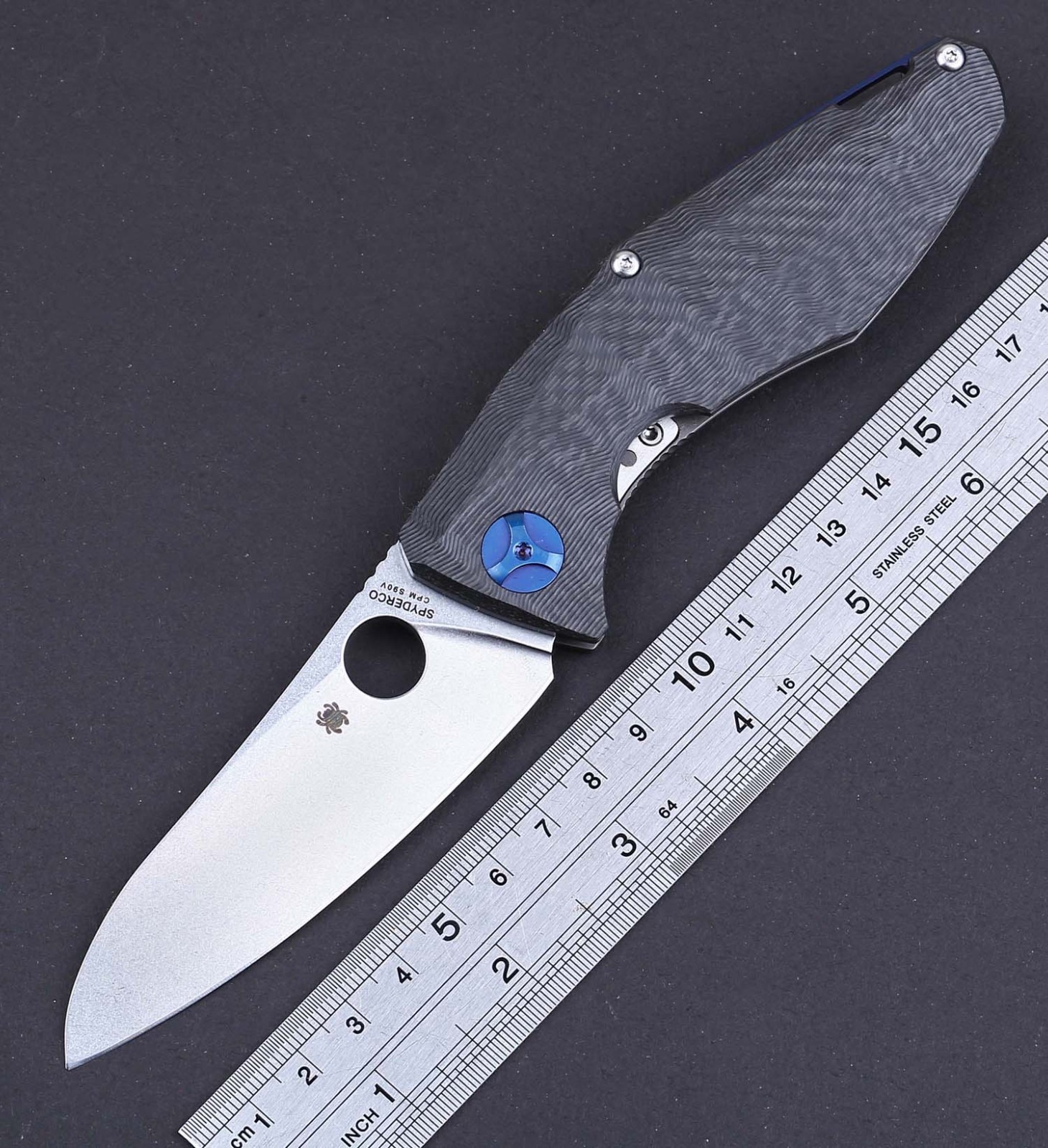 2025 High Quality Carbon Fiber Titanium Handle Bearing Flipper Pocket Knife New