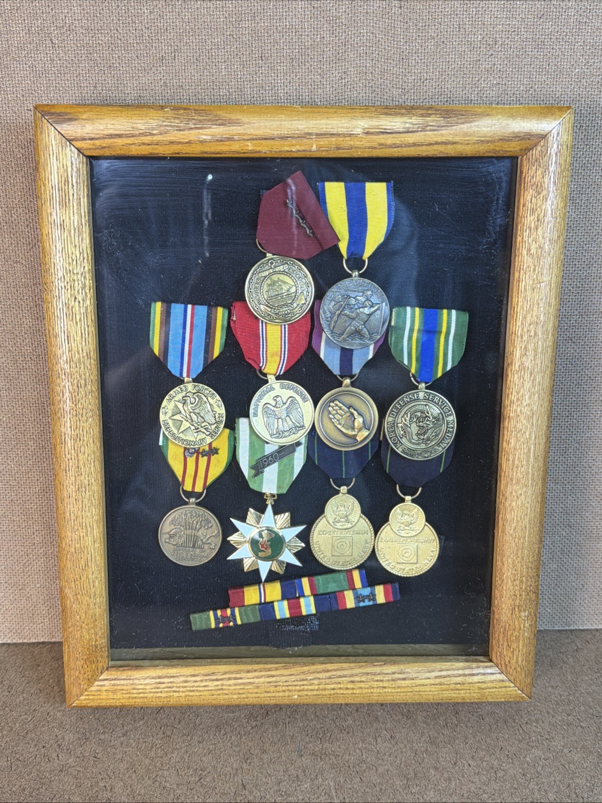 US NAVY Unnamed Medals/Ribbons Shadowbox Vietnam/CAR/NUC/MUC 11x9” USN VETERAN