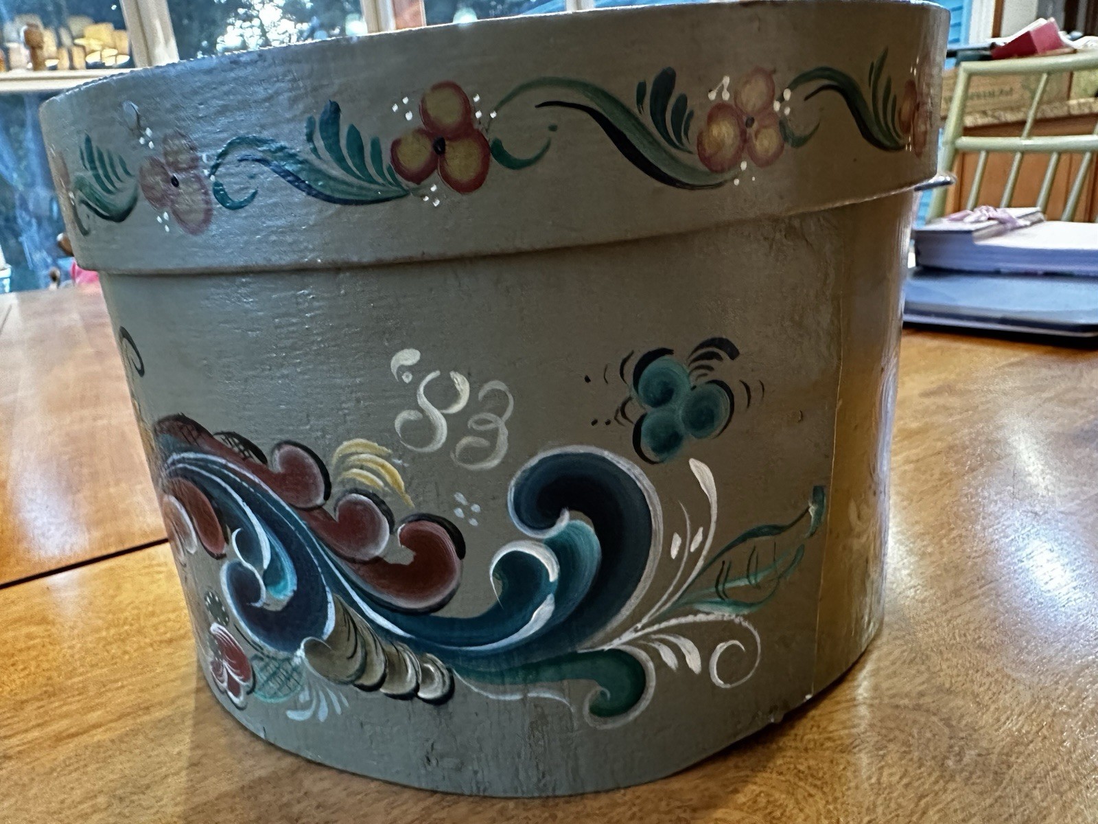 Vintage Green Bentwood Band 1983 Round Norwegian Rosemaling Folk Art Box READ Vintage Green Bentwood Band 1983 Round Norwegian Rosemaling Folk Art Box READ
