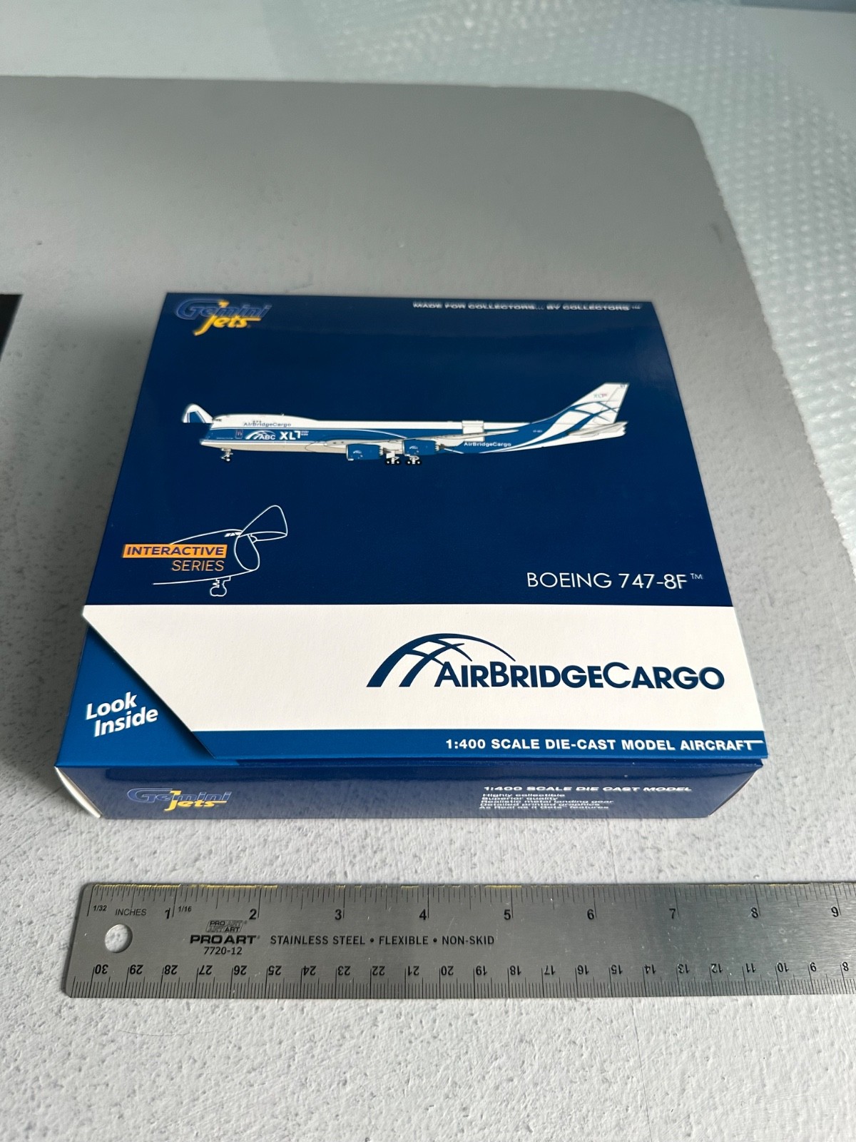 Gemini Jets Air Bridge Cargo  747-8F Interactive in 1/400 Scale