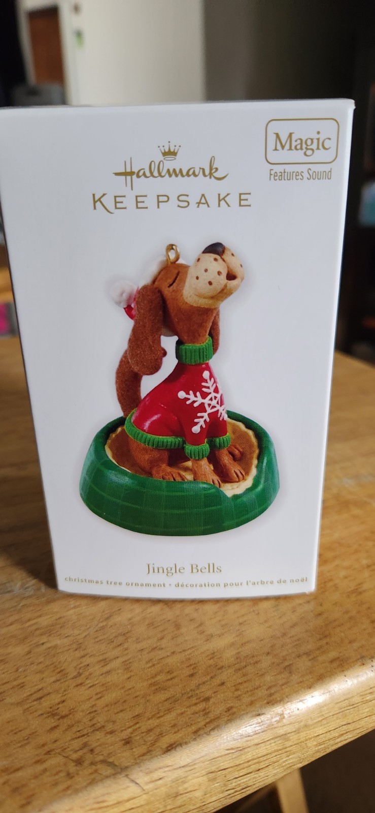 2012 Hallmark Jingle Bells Keepsake Ornament MAGIC Dog Barks the Song BRAND NEW 2012 Hallmark Jingle Bells Keepsake Ornament MAGIC Dog Barks the Song BRAND NEW