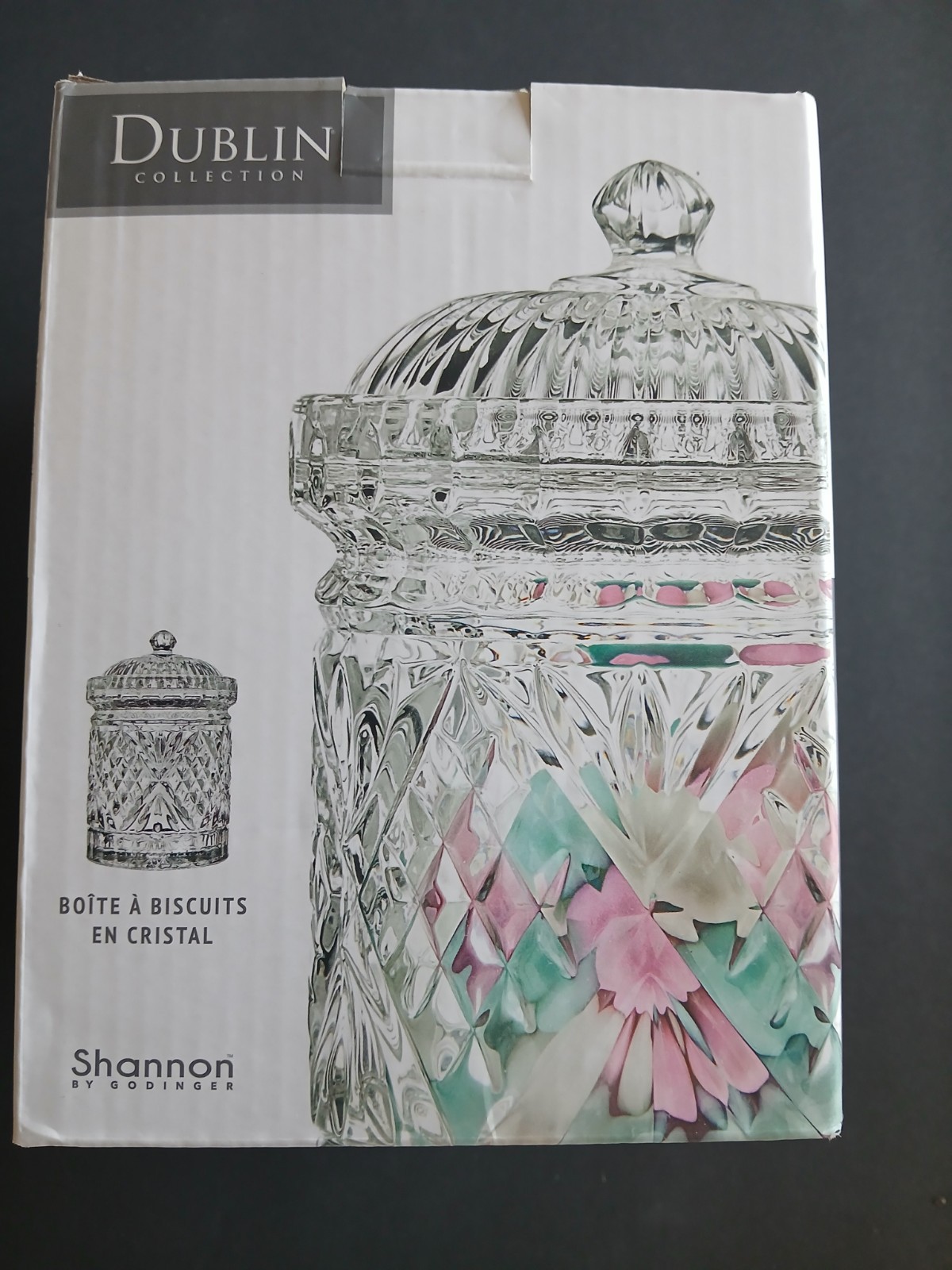 NEW Dublin Crystal Biscuit Barrel Canister Jar By Shannon Godinger NIB Unremoved NEW Dublin Crystal Biscuit Barrel Canister Jar By Shannon Godinger NIB Unremoved