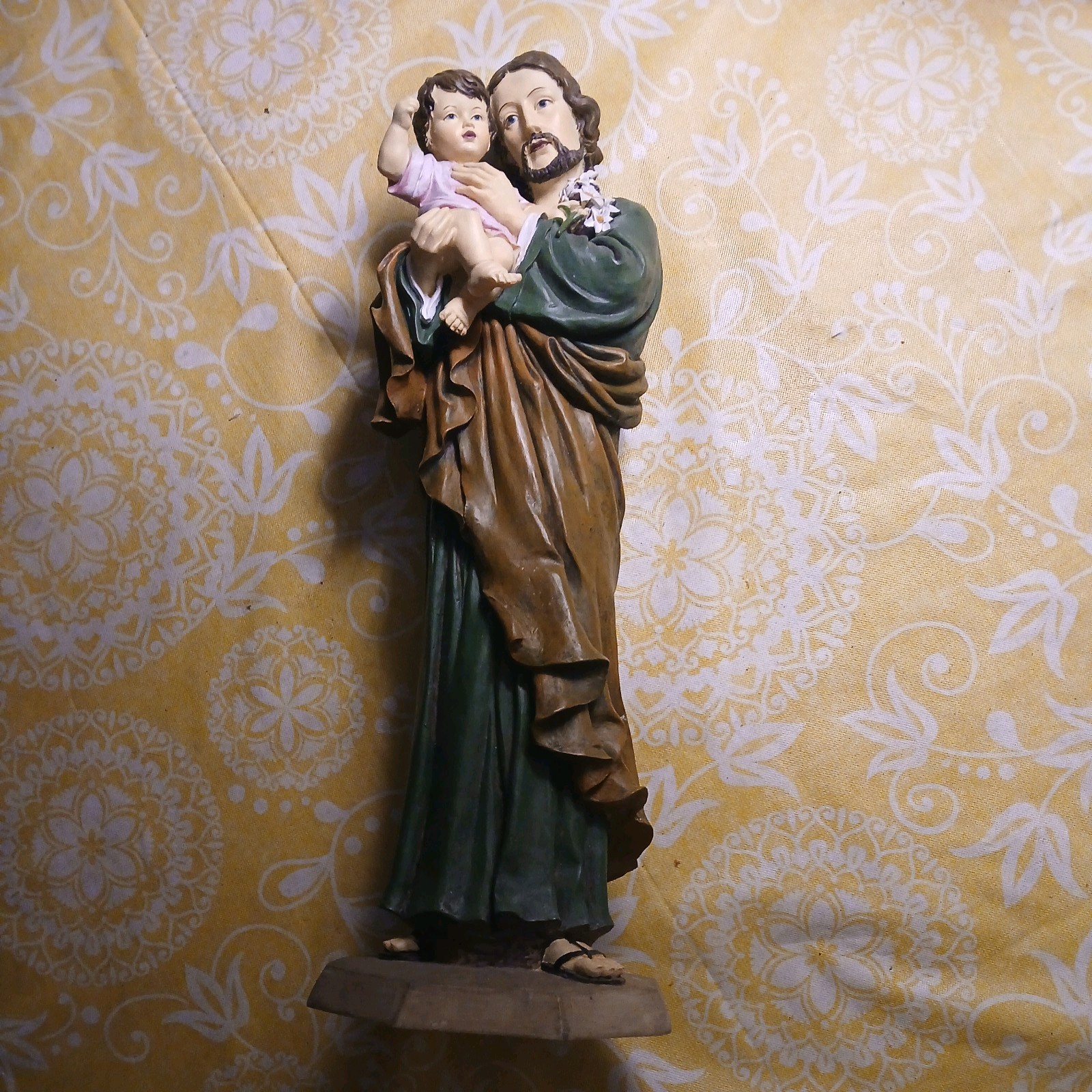 Vintage St. Joseph Holding Child Bareggio Collection Statue 15 Vintage St. Joseph Holding Child Bareggio Collection Statue 15