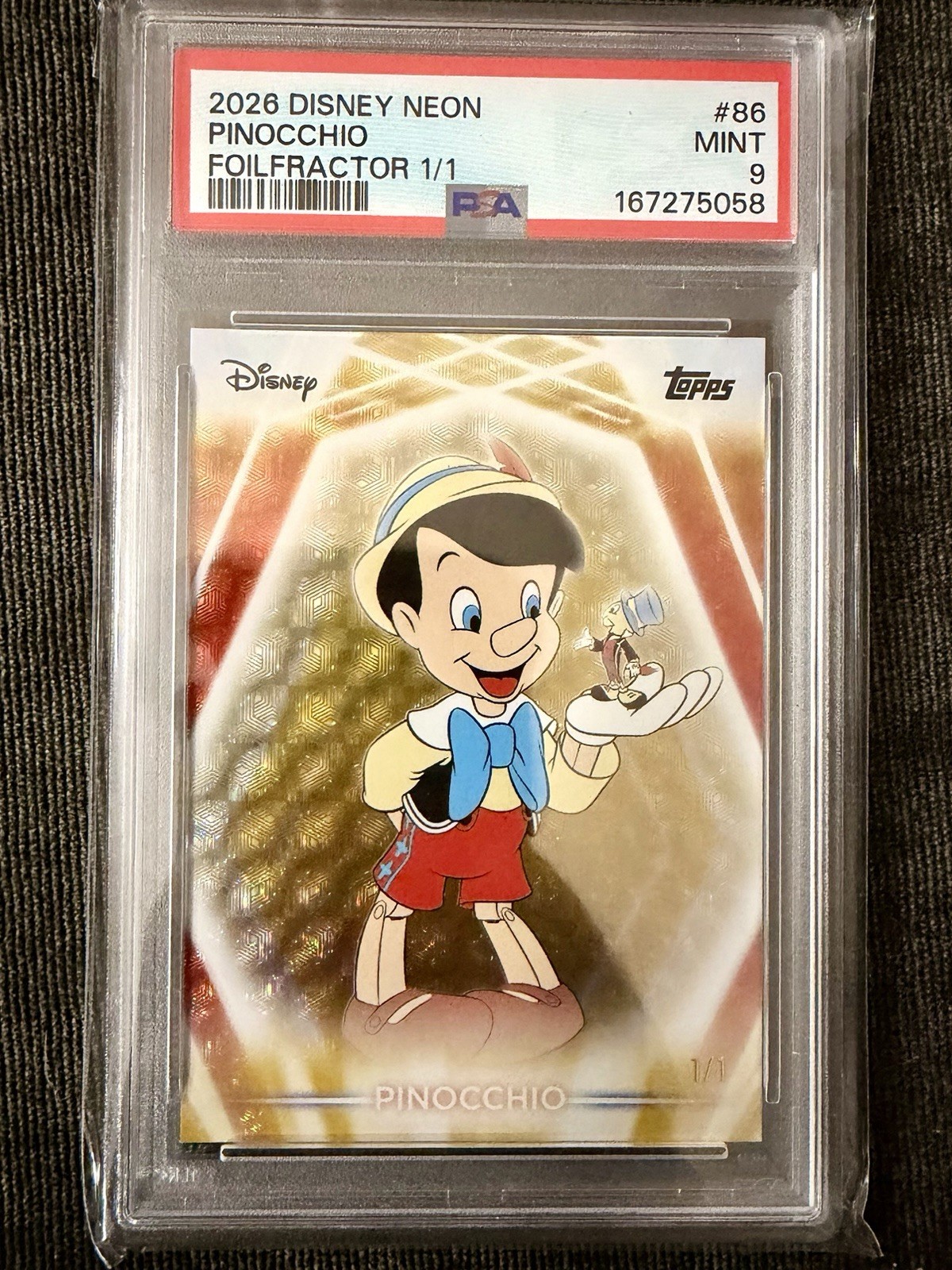 2026 Topps Disney Neon Pinocchio #86 FoilFractor 1/1 PSA 9 PSA Auth 2026 Topps Disney Neon Pinocchio #86 FoilFractor 1/1 PSA 9 PSA Auth