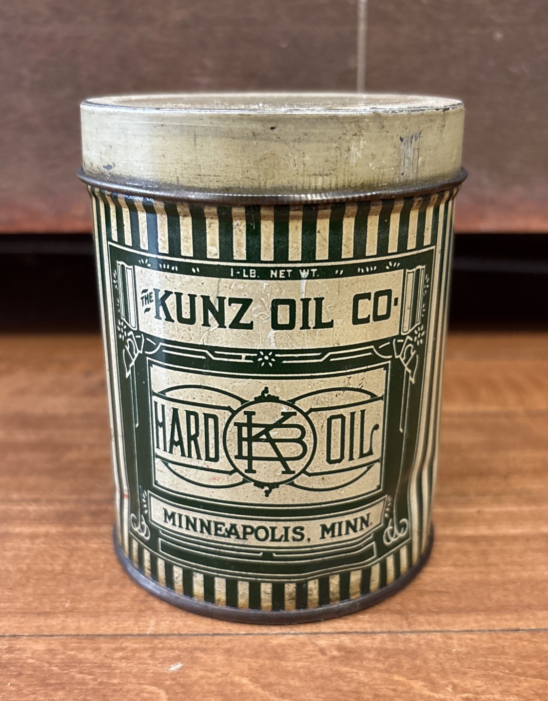 Vtg 1930s Kunz Oil Co Hard Oil Can 1 Lbs Grease Can Oil Can Tin Minneapolis MN