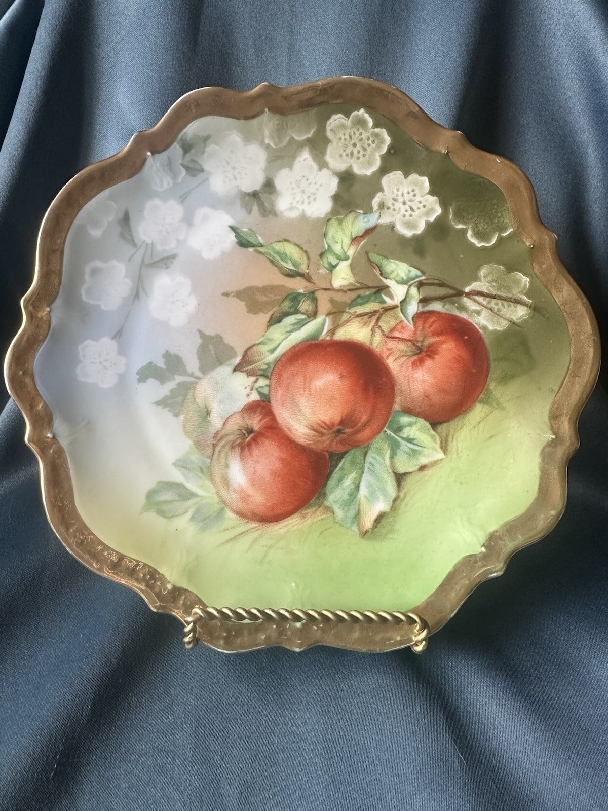 Antique CT Altwasser Germany Plate Hand Painted Apples Fruit Gold Gilt Rim 1890s Antique CT Altwasser Germany Plate Hand Painted Apples Fruit Gold Gilt Rim 1890s