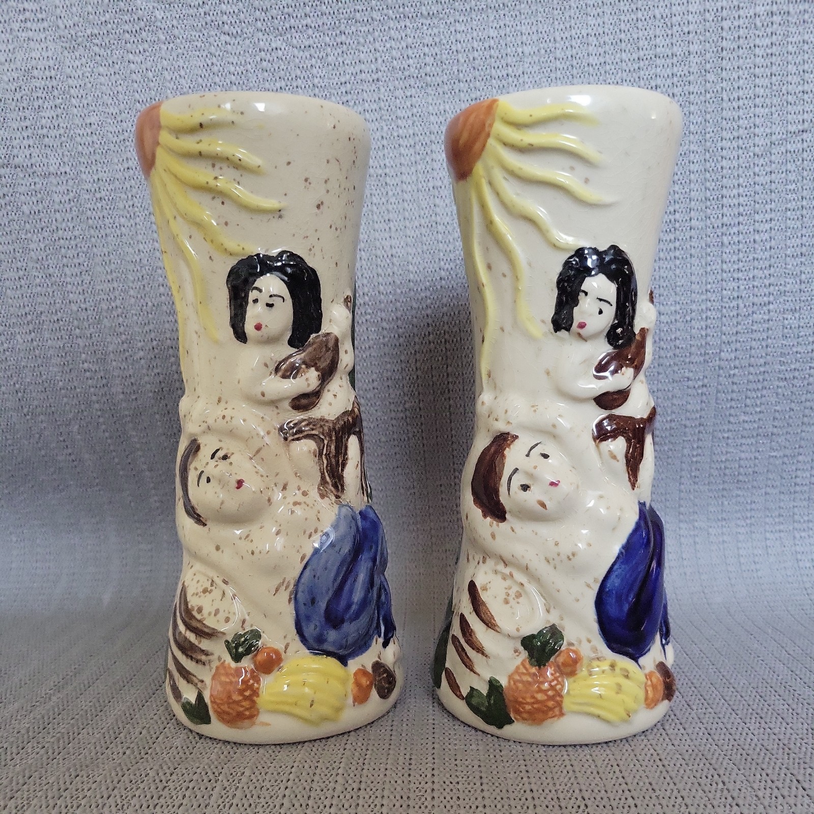 Pair Vintage Trader Vic’s Hula Girl Tiki Mugs/Vases Luau 1963 Fog Cutter Rare Pair Vintage Trader Vic’s Hula Girl Tiki Mugs/Vases Luau 1963 Fog Cutter Rare
