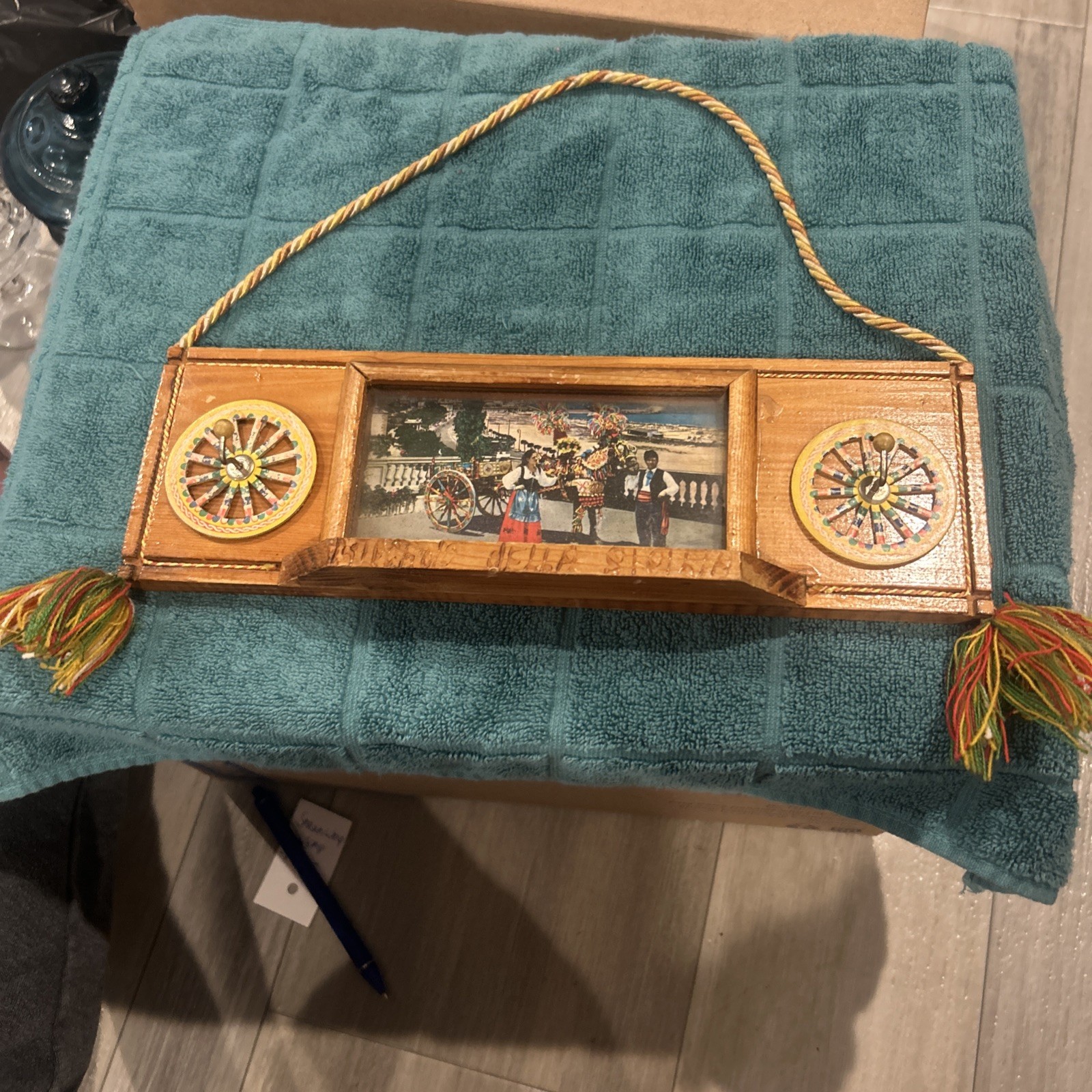 handmade wooden souvenir hanging plaque from Sicily, Italy