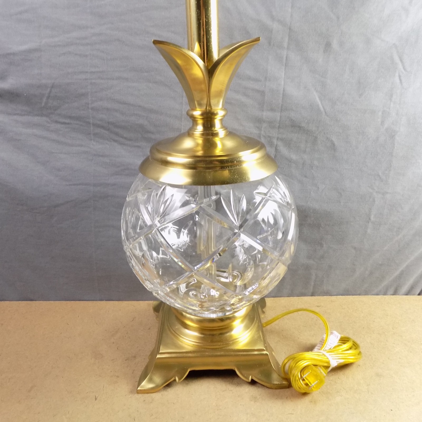Waterford Crystal Pineapple & Brass Electric Table Lamp VGC