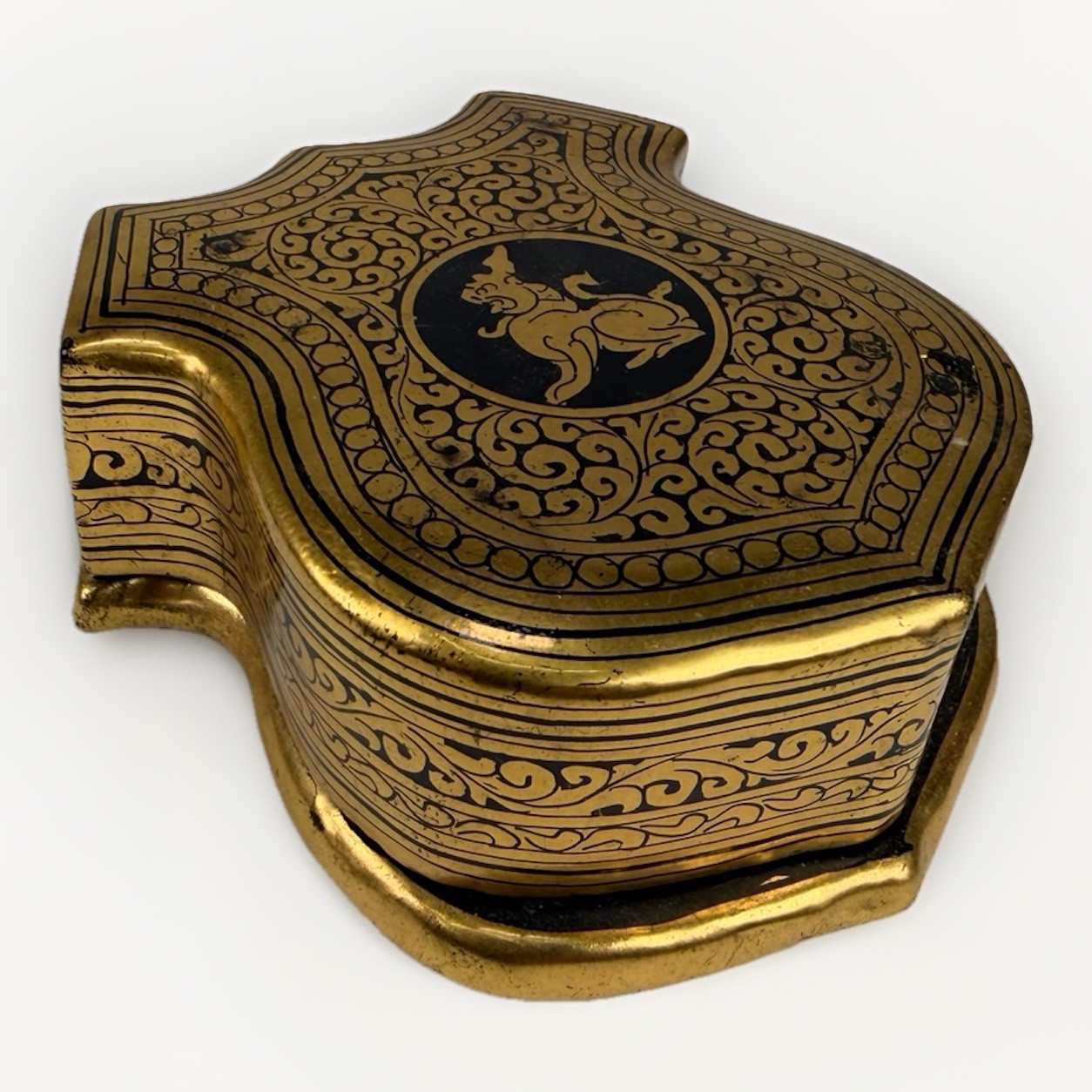 Vintage Burmese Burma Real Gold & Black Finished Betel Nut Lacquer Box Lacquered
