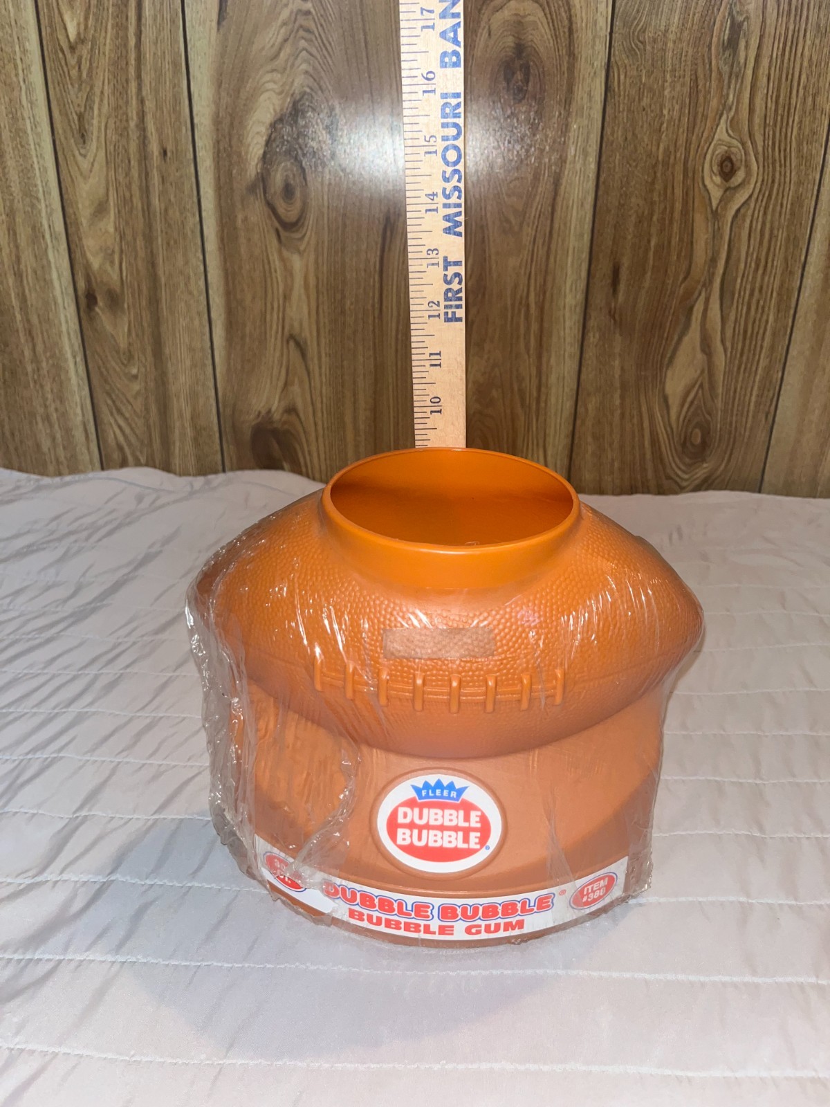 VINTAGE Fleer Dubble Bubble Gum Football Shaped JAR RETRO Original Shrink Wrap VINTAGE Fleer Dubble Bubble Gum Football Shaped JAR RETRO Original Shrink Wrap