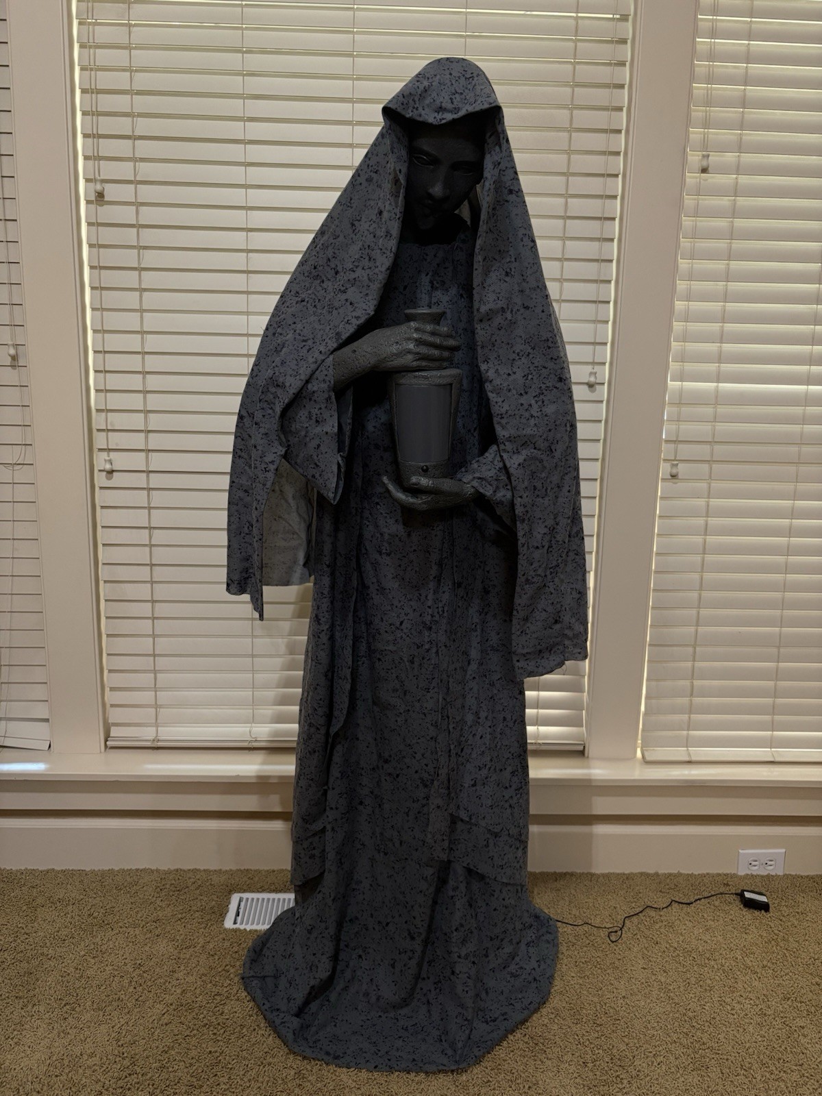 Spirit Halloween 2014 Untimely Death Animatronic Spirit Halloween 2014 Untimely Death Animatronic