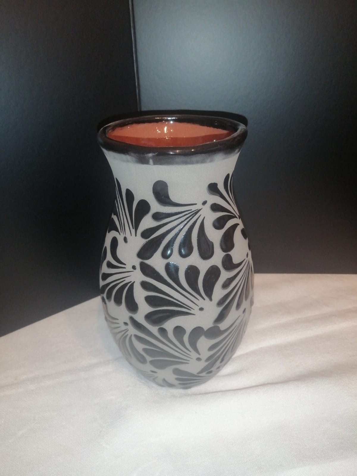 FLORERO/VASE 10 INCHES HECHO A MANO MEXICAN ARTE DE BARRO FLORERO/VASE 10 INCHES HECHO A MANO MEXICAN ARTE DE BARRO