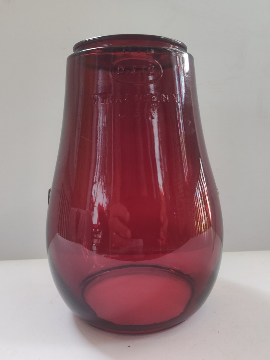 Vintage Dietz Syracuse, NY Red Glass Fitzall Loc Nob Lantern Globe H11 Vintage Dietz Syracuse, NY Red Glass Fitzall Loc Nob Lantern Globe H11