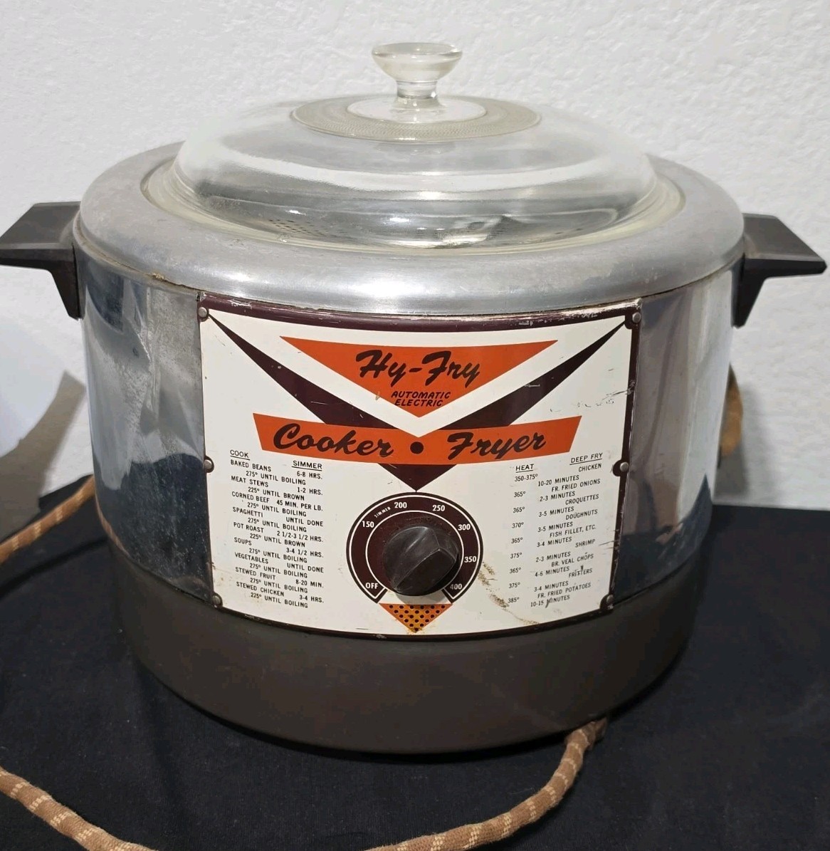 Vtg HY-Fry Automatic Electric Slow Cooker Deep Fryer M-200 Glass Lid Tested W2 Vtg HY-Fry Automatic Electric Slow Cooker Deep Fryer M-200 Glass Lid Tested W2