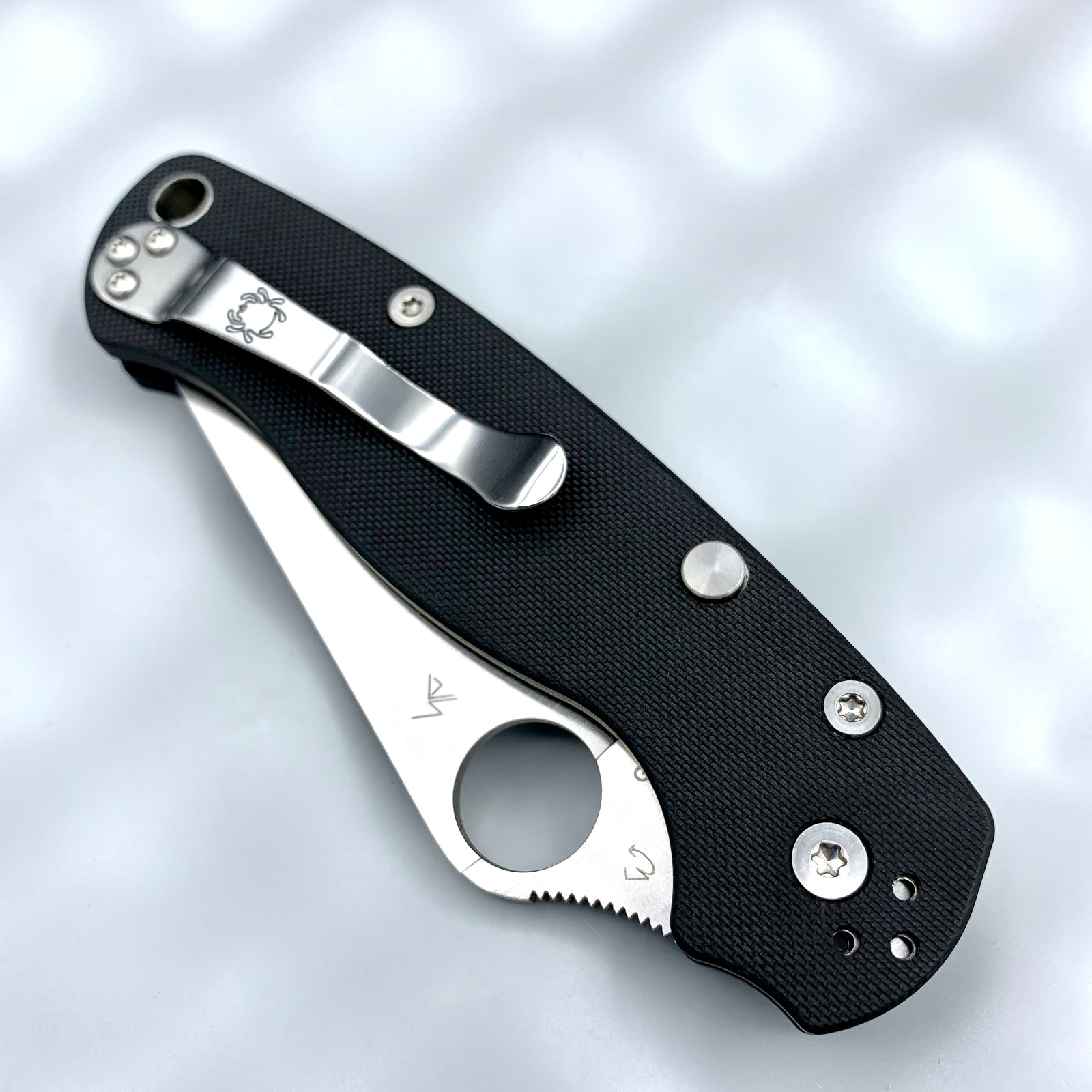 Spyderco PM2 Ultra Ambi - Paramilitary 2 C81GP2 - Black  scales w button release