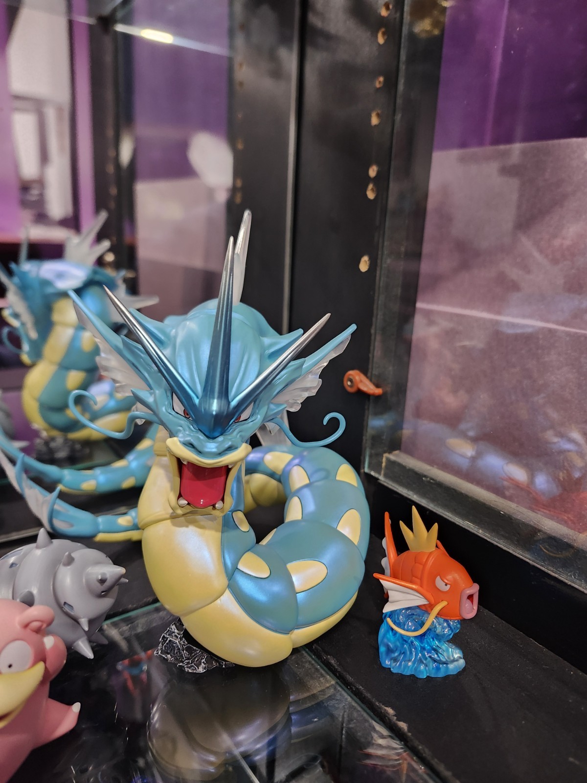 WW Studio Pokemon Scale World 1/20 Gyarados And Magikarp