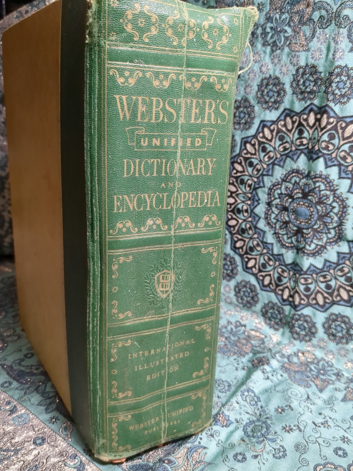 Vintage 1961 Webster's Unified Dictionary And Encyclopedia New York Thumb Index Vintage 1961 Webster's Unified Dictionary And Encyclopedia New York Thumb Index