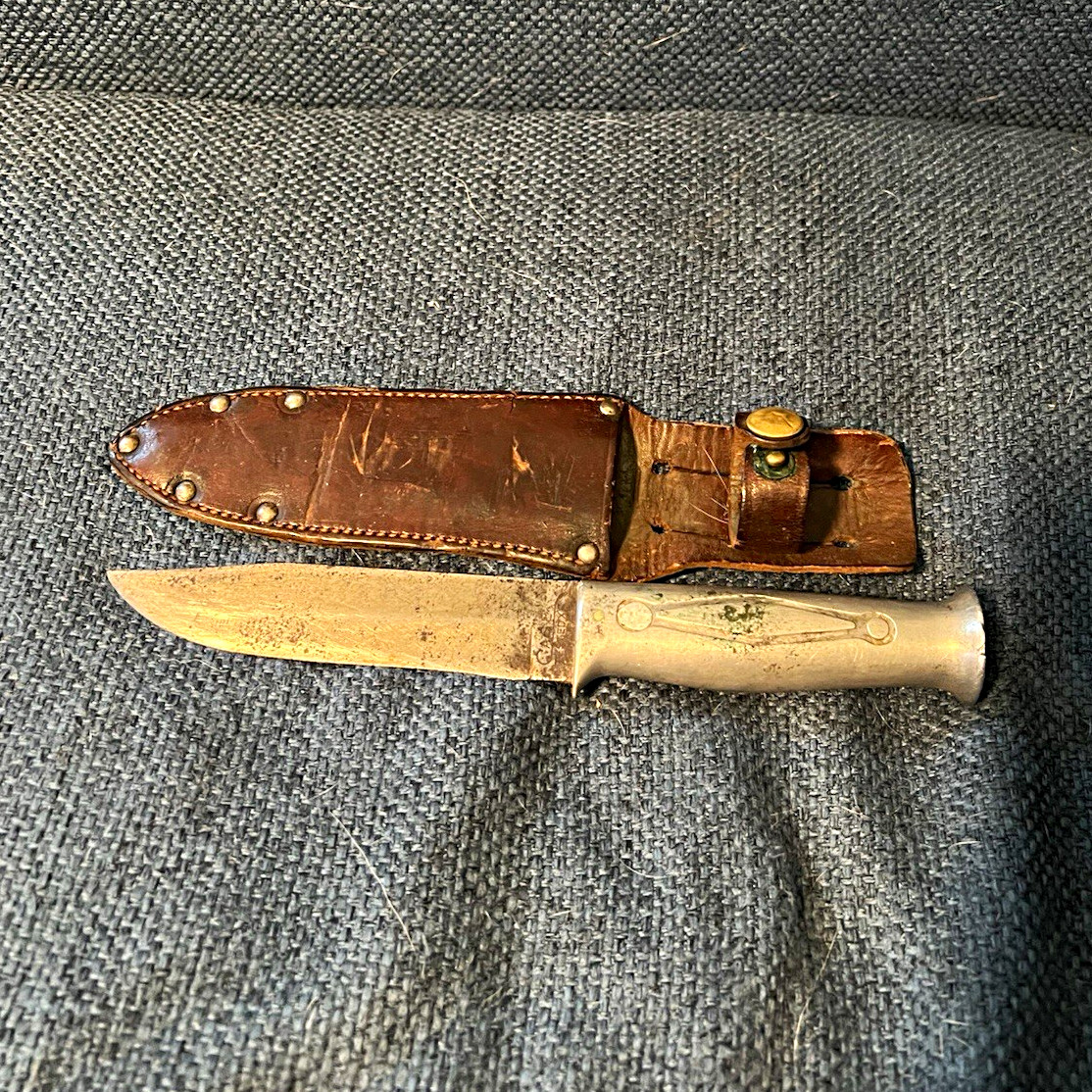 Rare vintage case survival knife missing compass w/ aluminum handle 