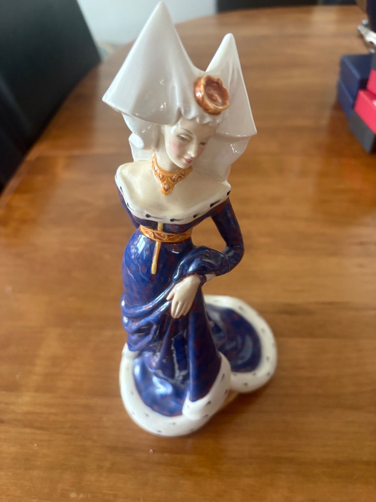 Royal Doulton The Lady Anne Neville 9 3/4” rare 1949-53 perfect