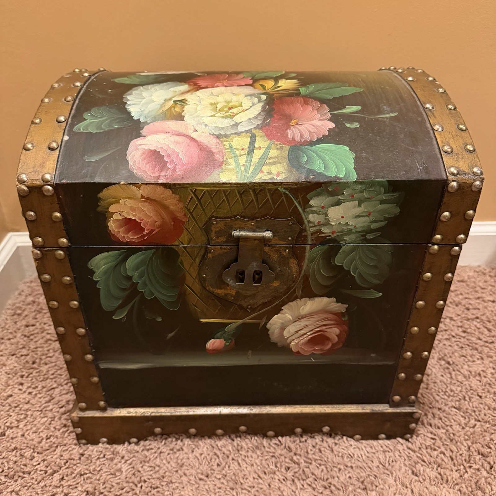 VTG 1950s Hand Painted Folk Art Wooden Dome Chest Black Pink Rose Floral Design VTG 1950s Hand Painted Folk Art Wooden Dome Chest Black Pink Rose Floral Design